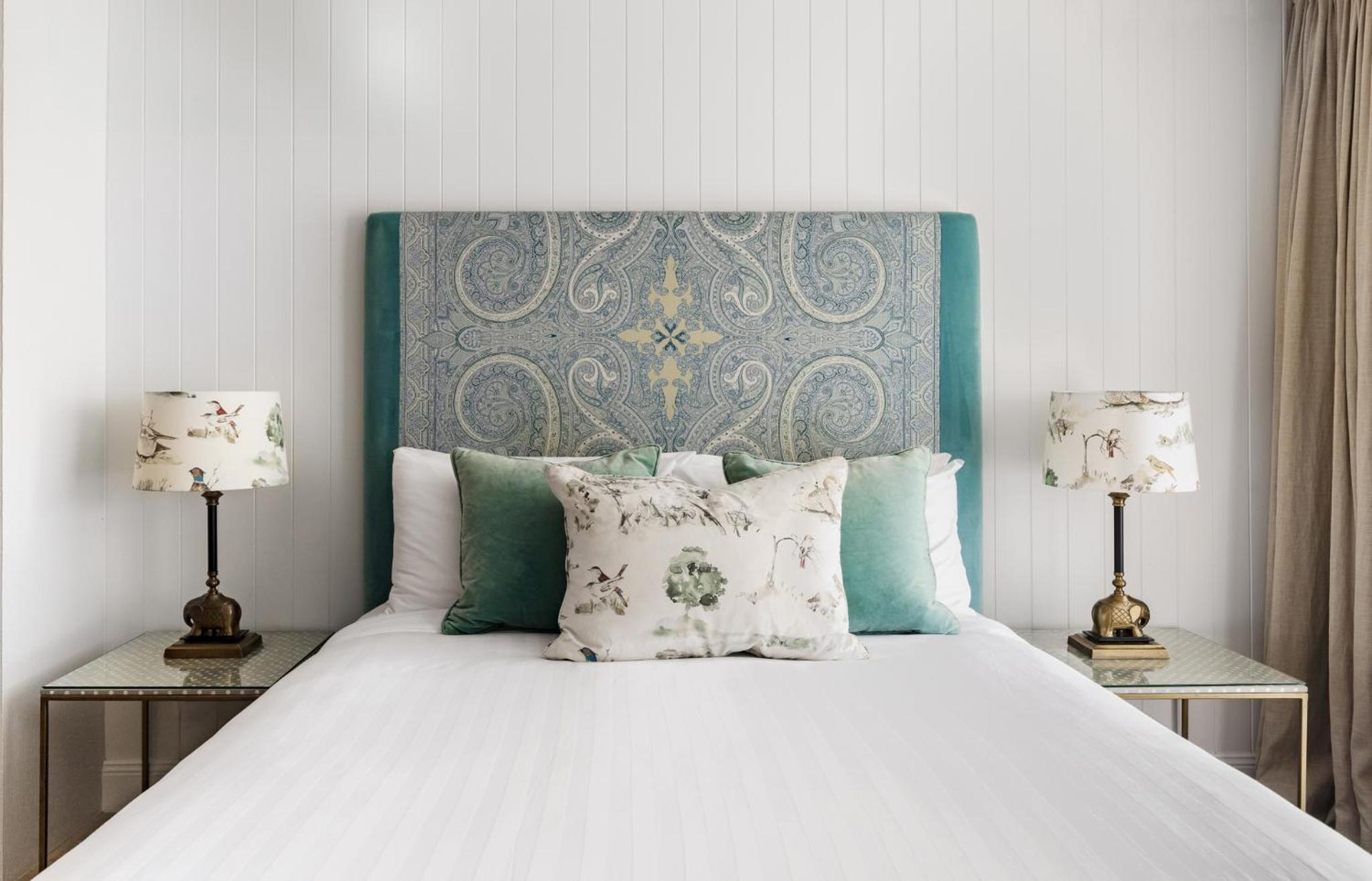Deluxe Queen Room - Photo 2