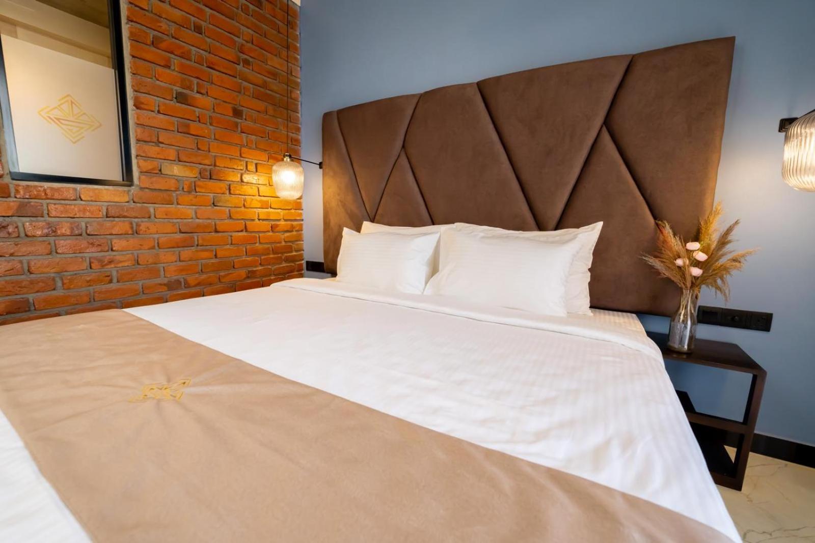 Superior Double or Twin Room - Photo 1