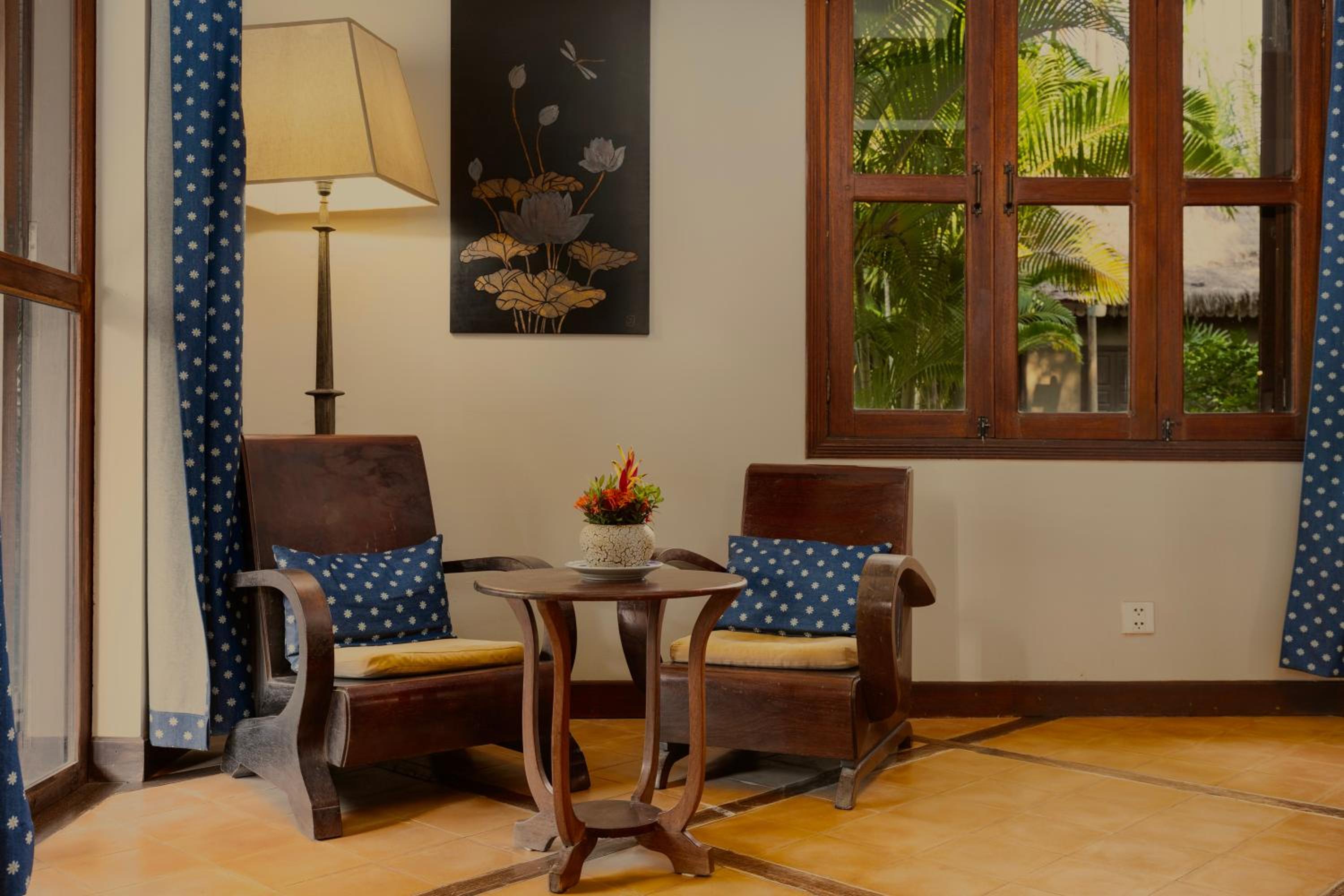 Double or Twin Room with Terrace - Photo 14