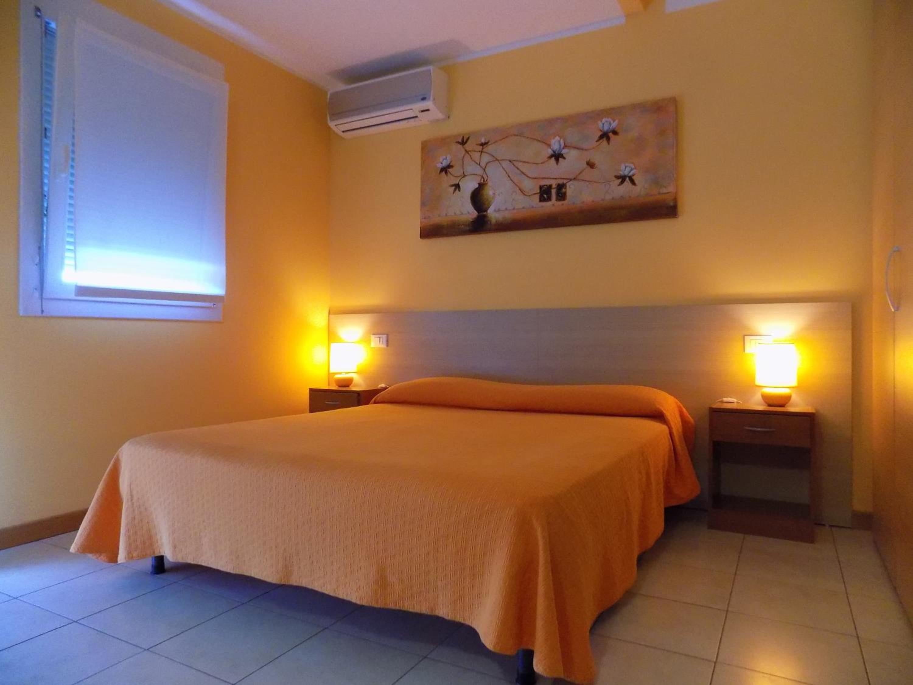 Single Room with Terrace photo 1