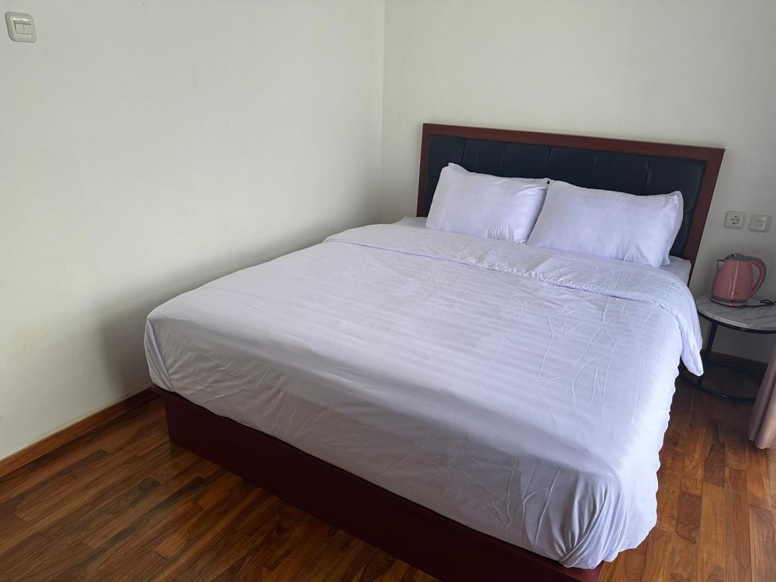 Deluxe Room - Photo 5