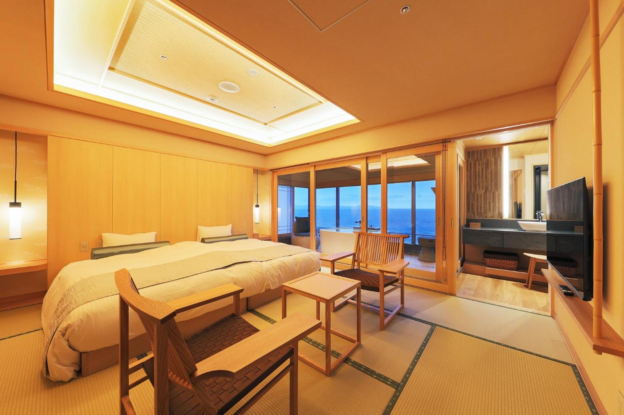 Superior Twin Room With Sea View