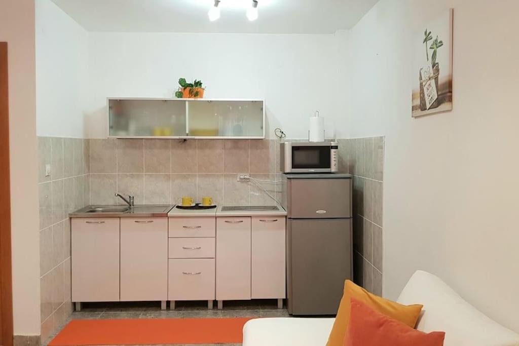 Two-Bedroom Apartment photo 2