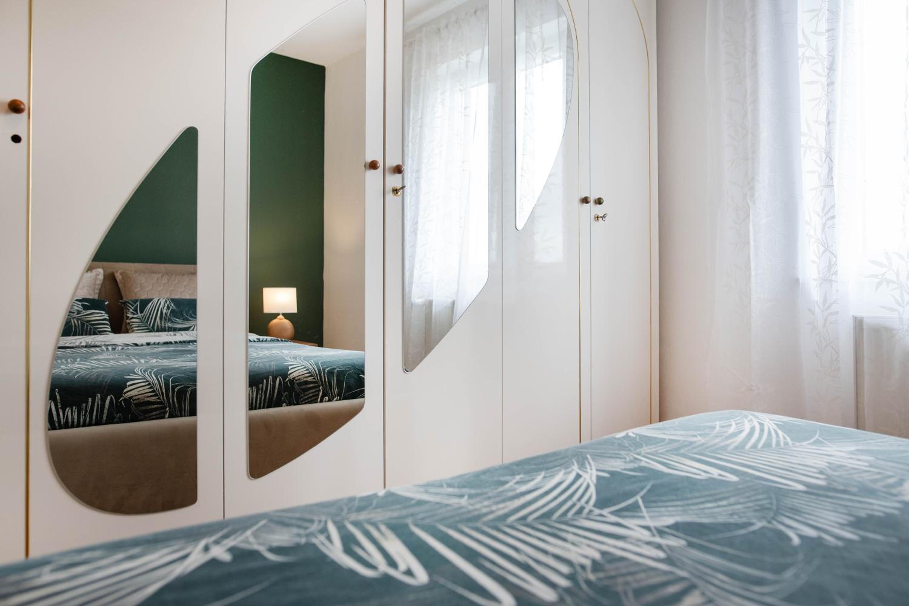 Apartment with Sea View photo 2