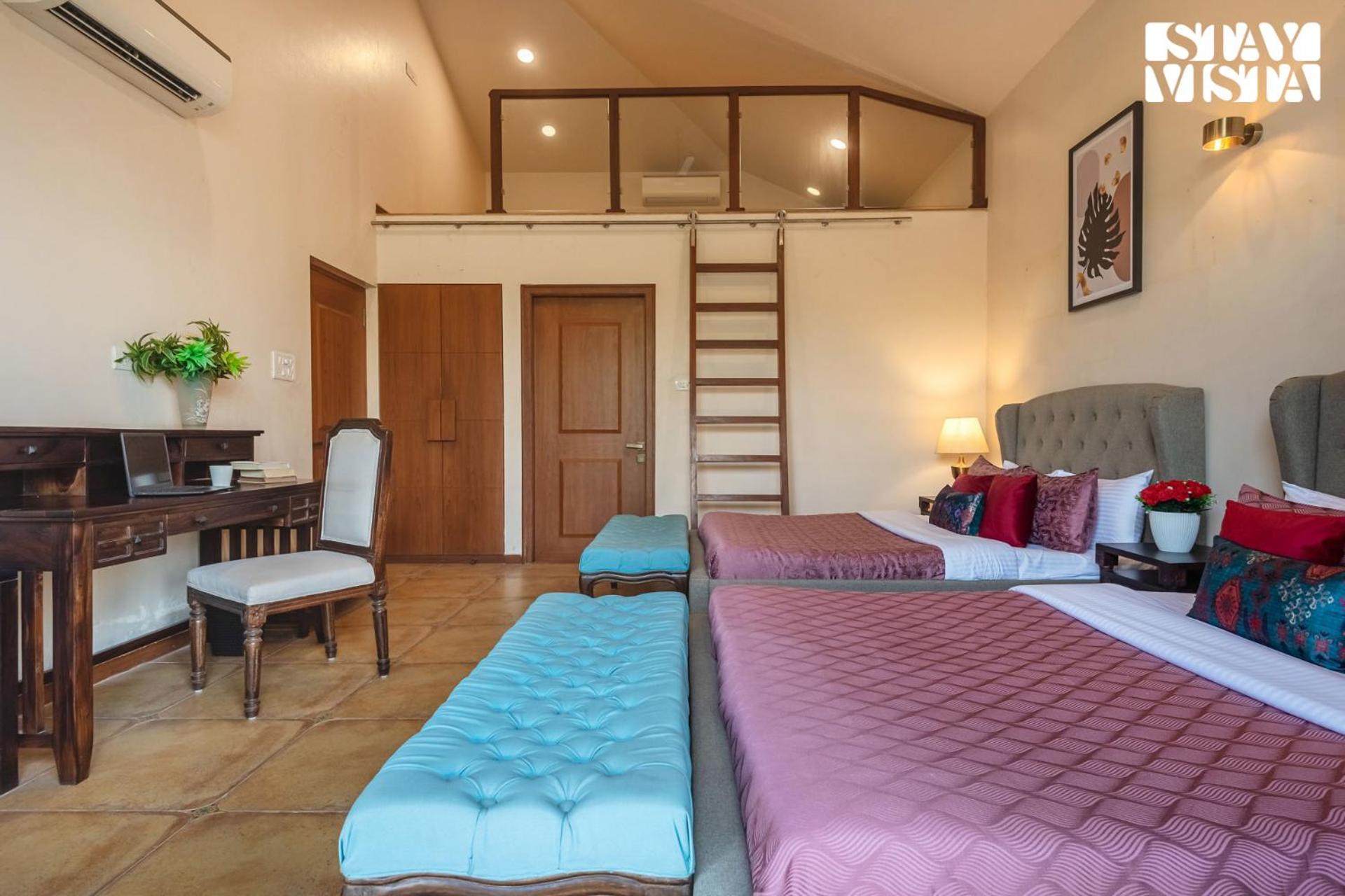 Three-Bedroom Villa photo 3