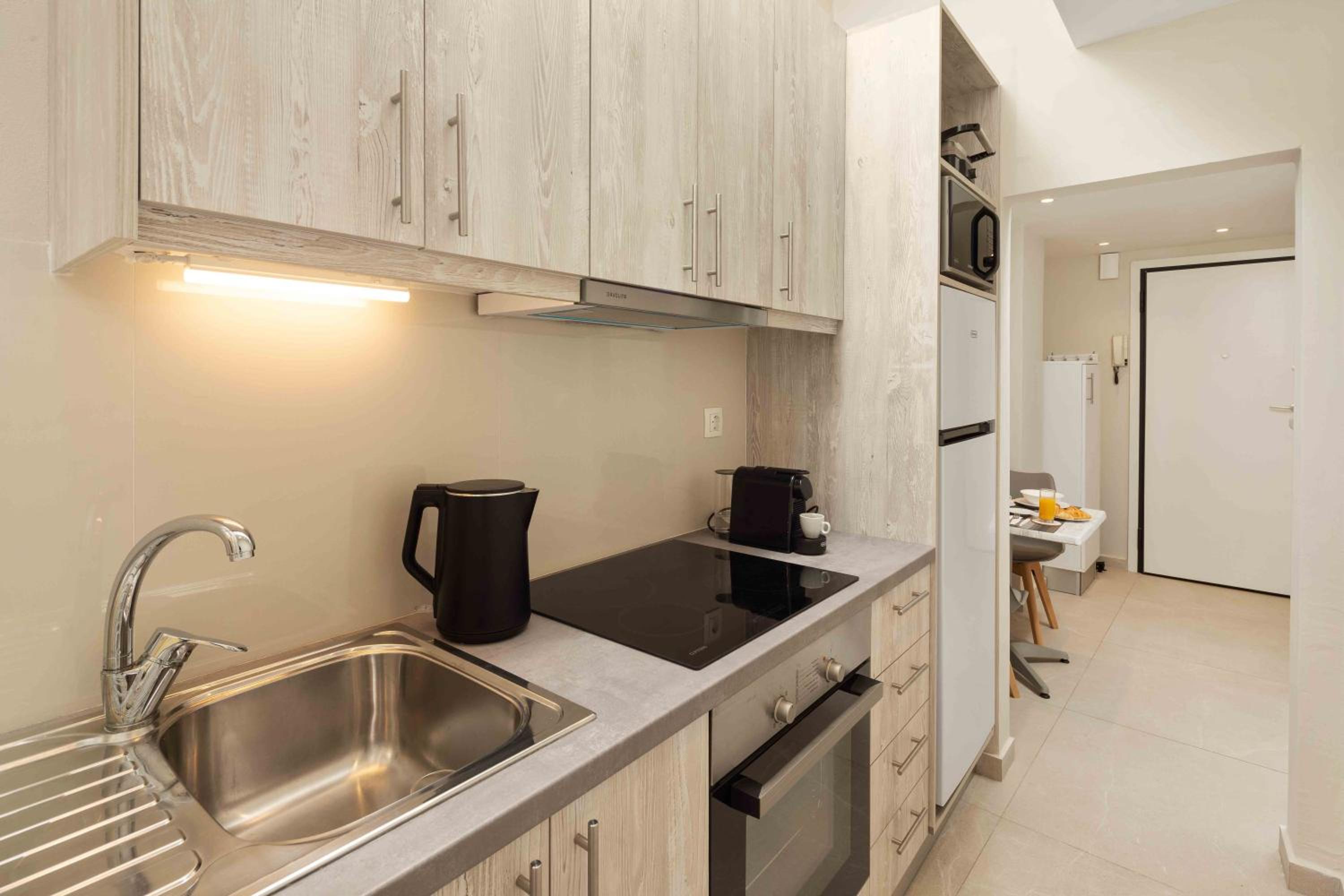 Apartment - Ground Floor photo 2