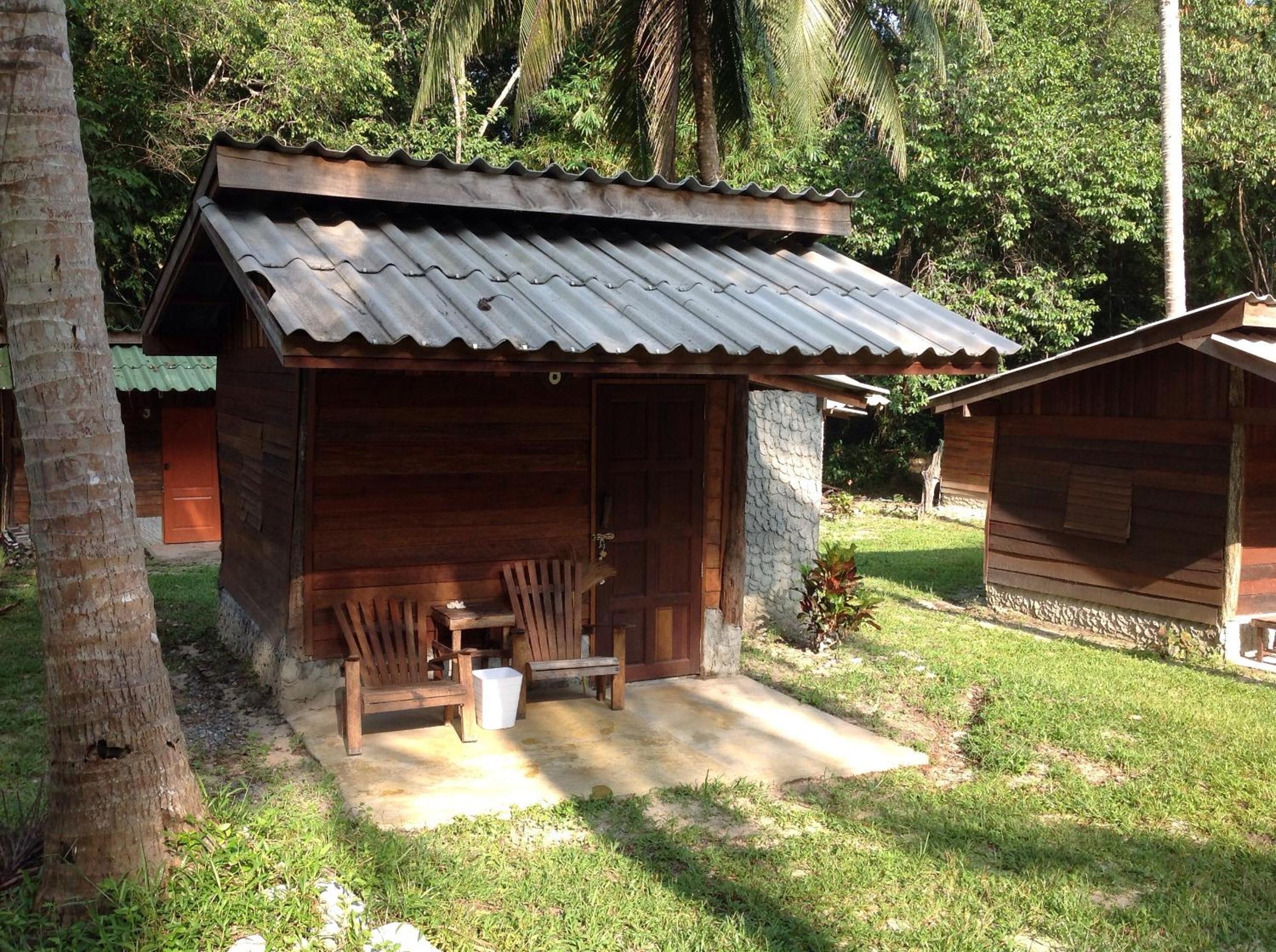 Standard Bungalow with Fan - Photo 6