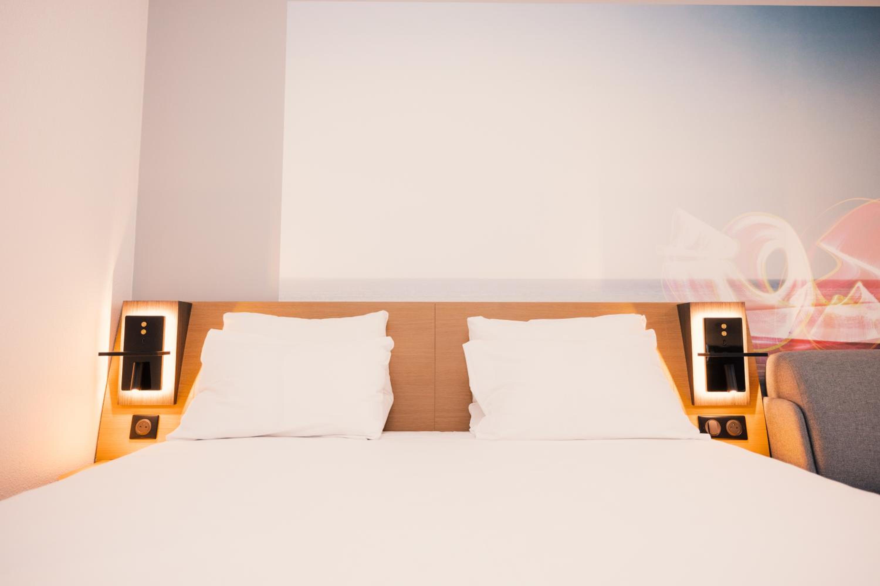 Classic Room with 1 Double Bed and a Sofa  - Photo 11