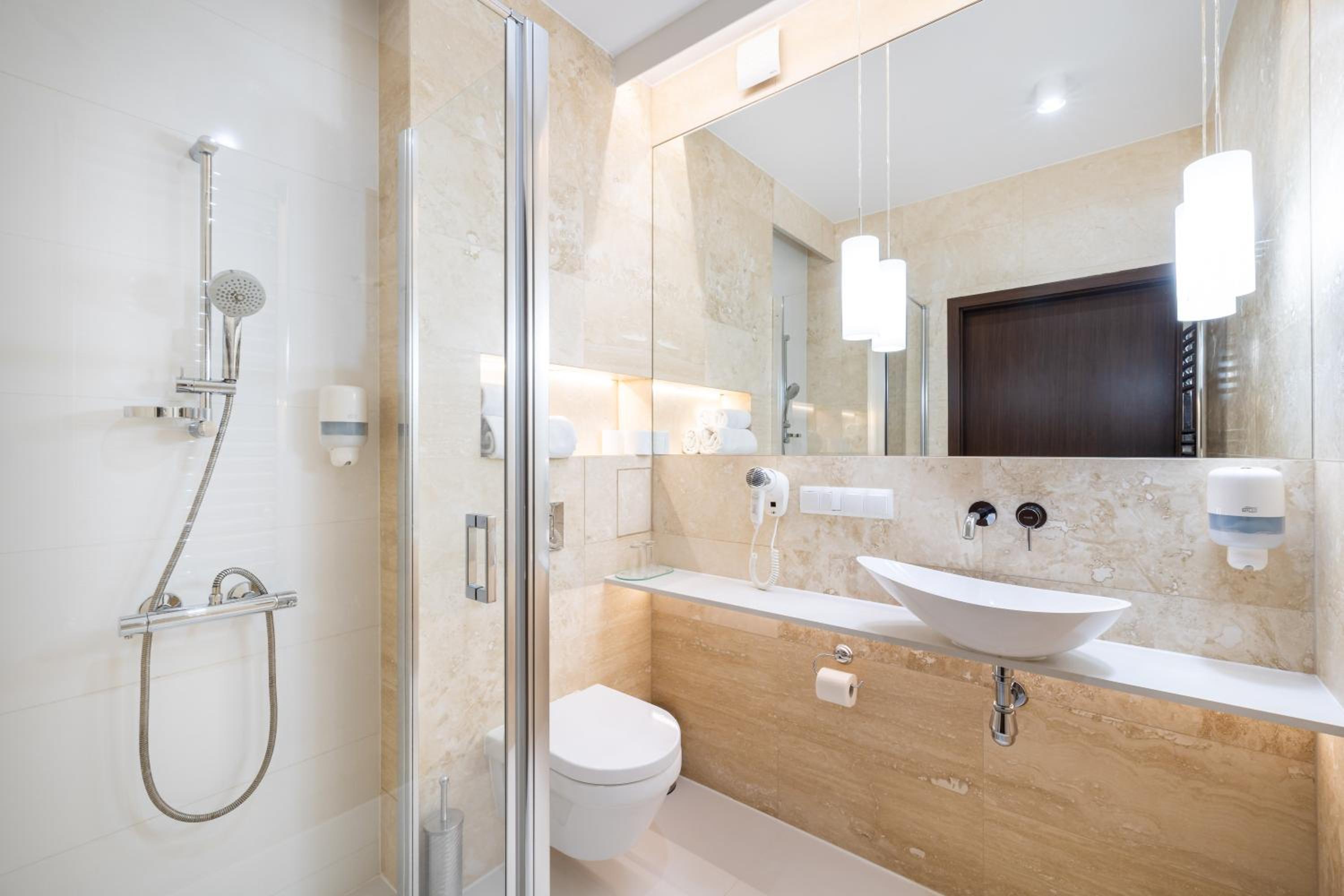Business Double or Twin Room - Photo 2