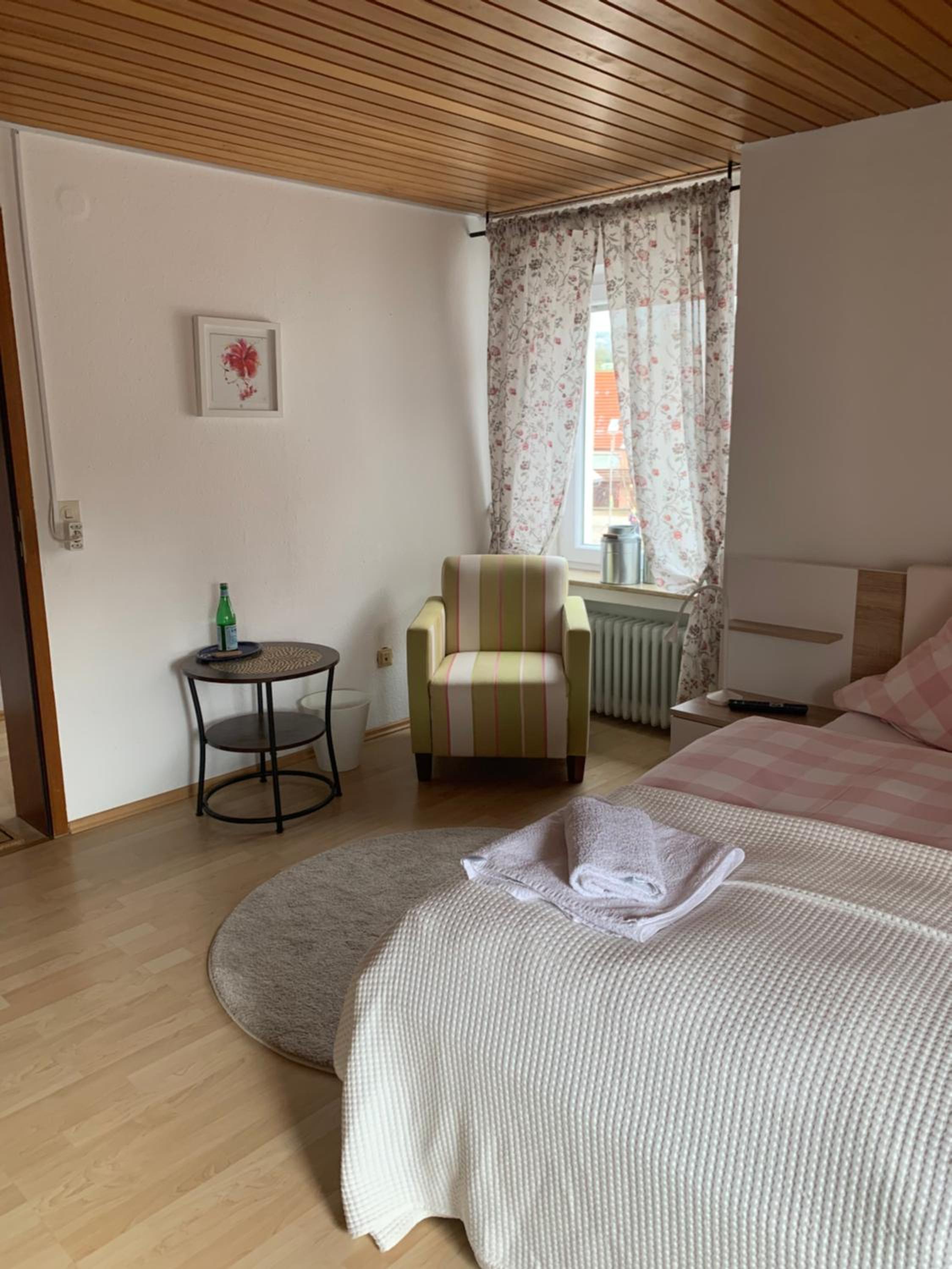 Large Double Room photo 3