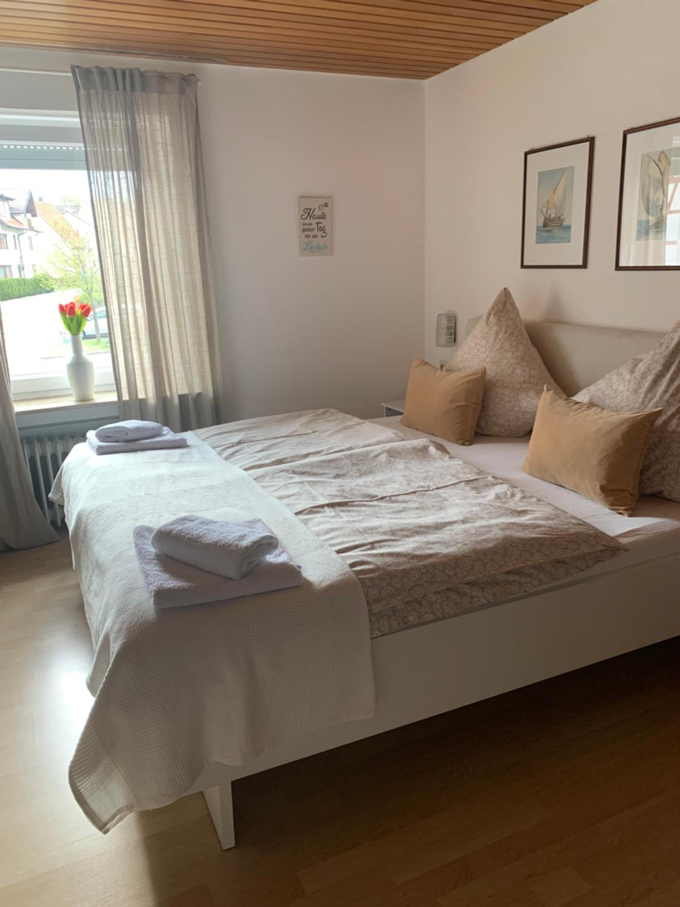 Large Double Room photo 2
