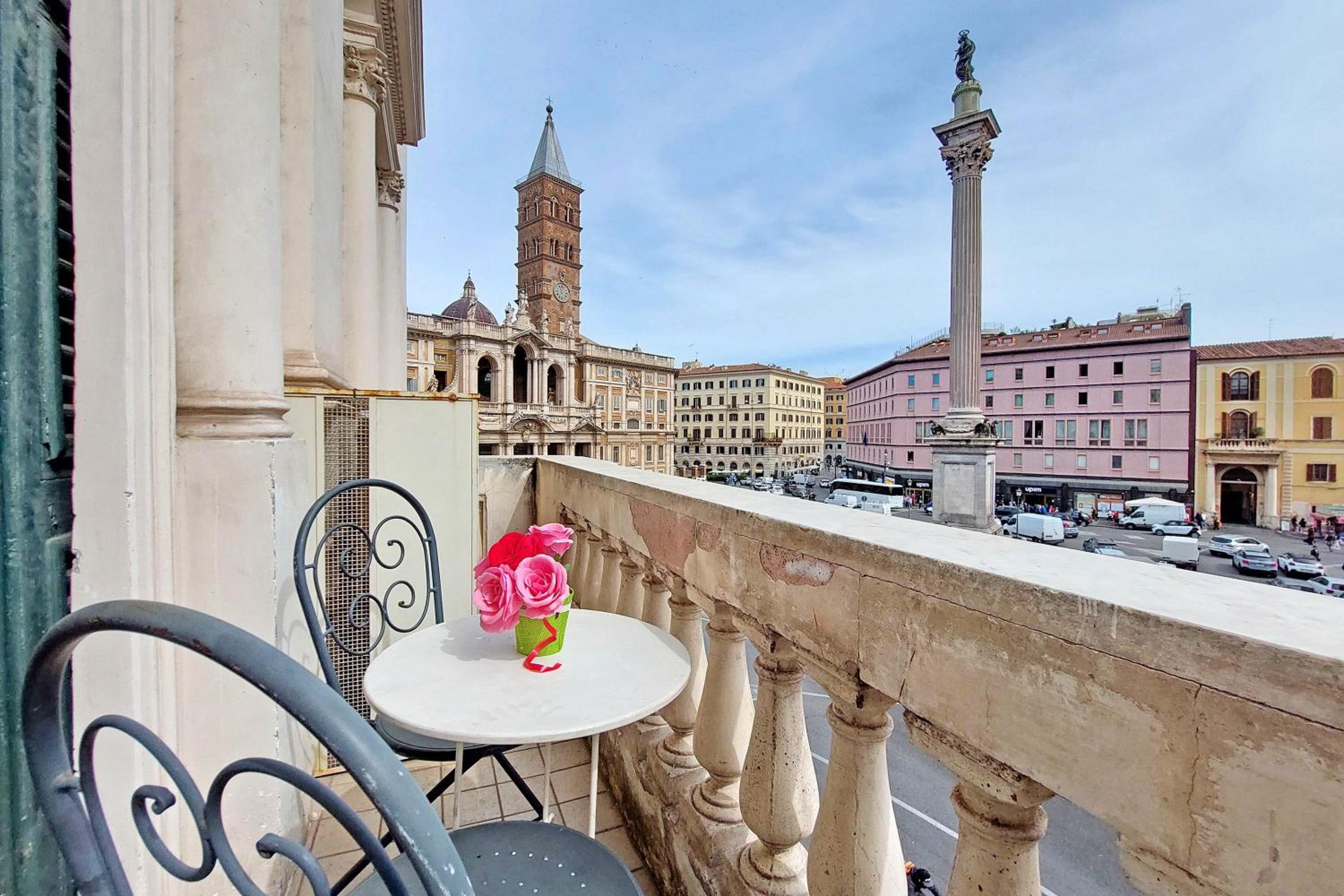 Double Room with Balcony photo 2