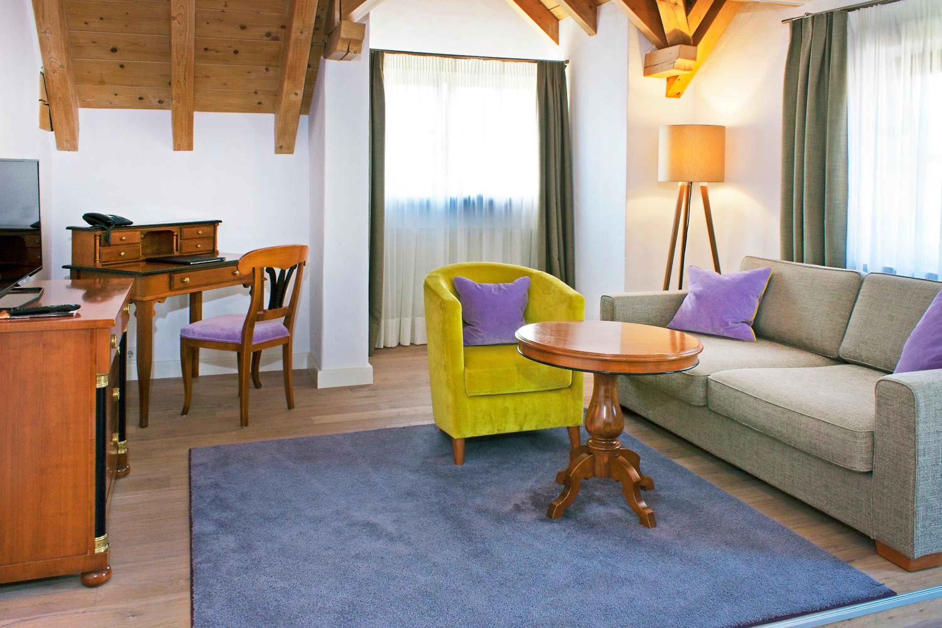 Superior Suite - Photo 1