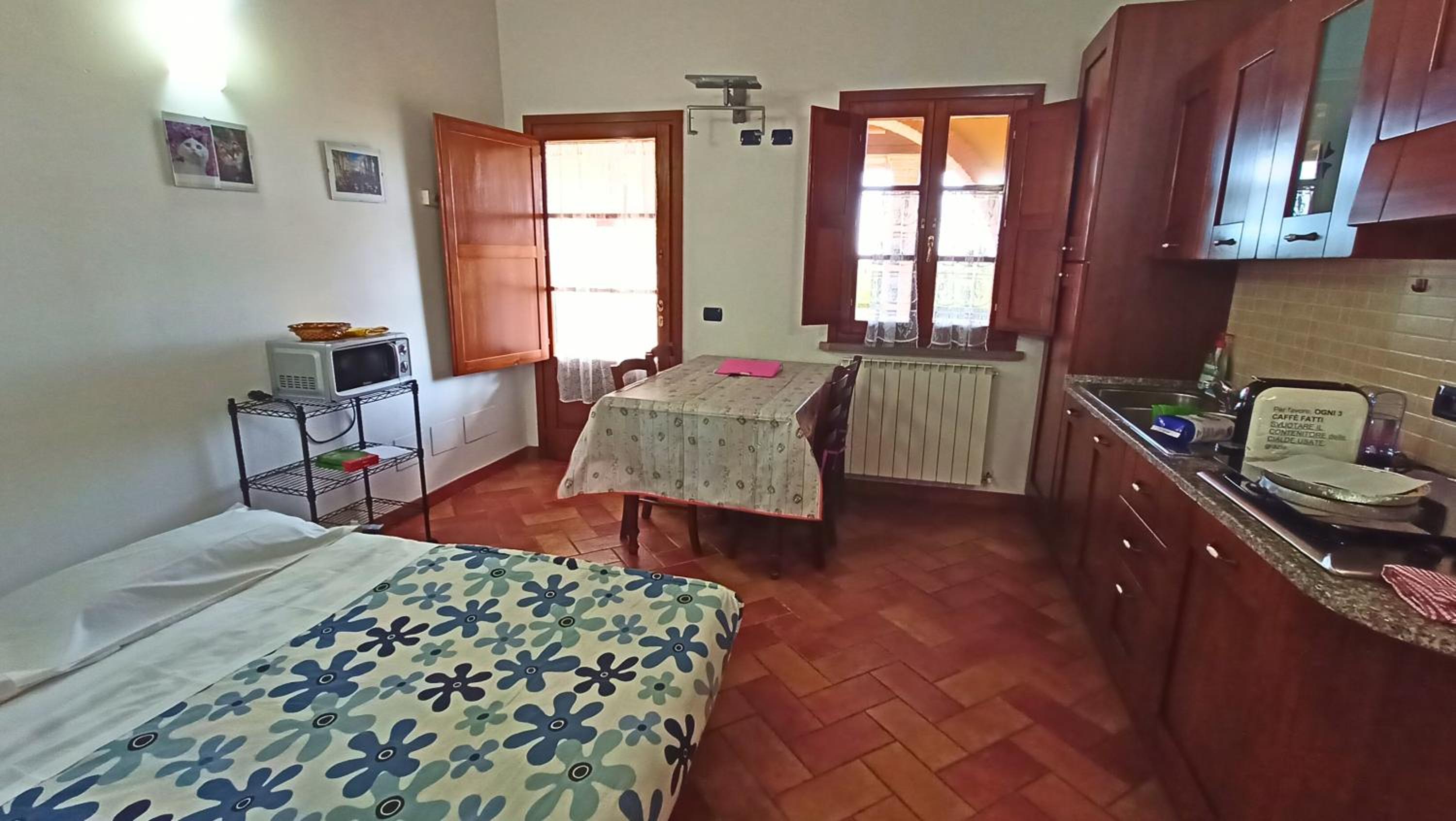 One-Bedroom Apartment With Sofa Bed photo 3
