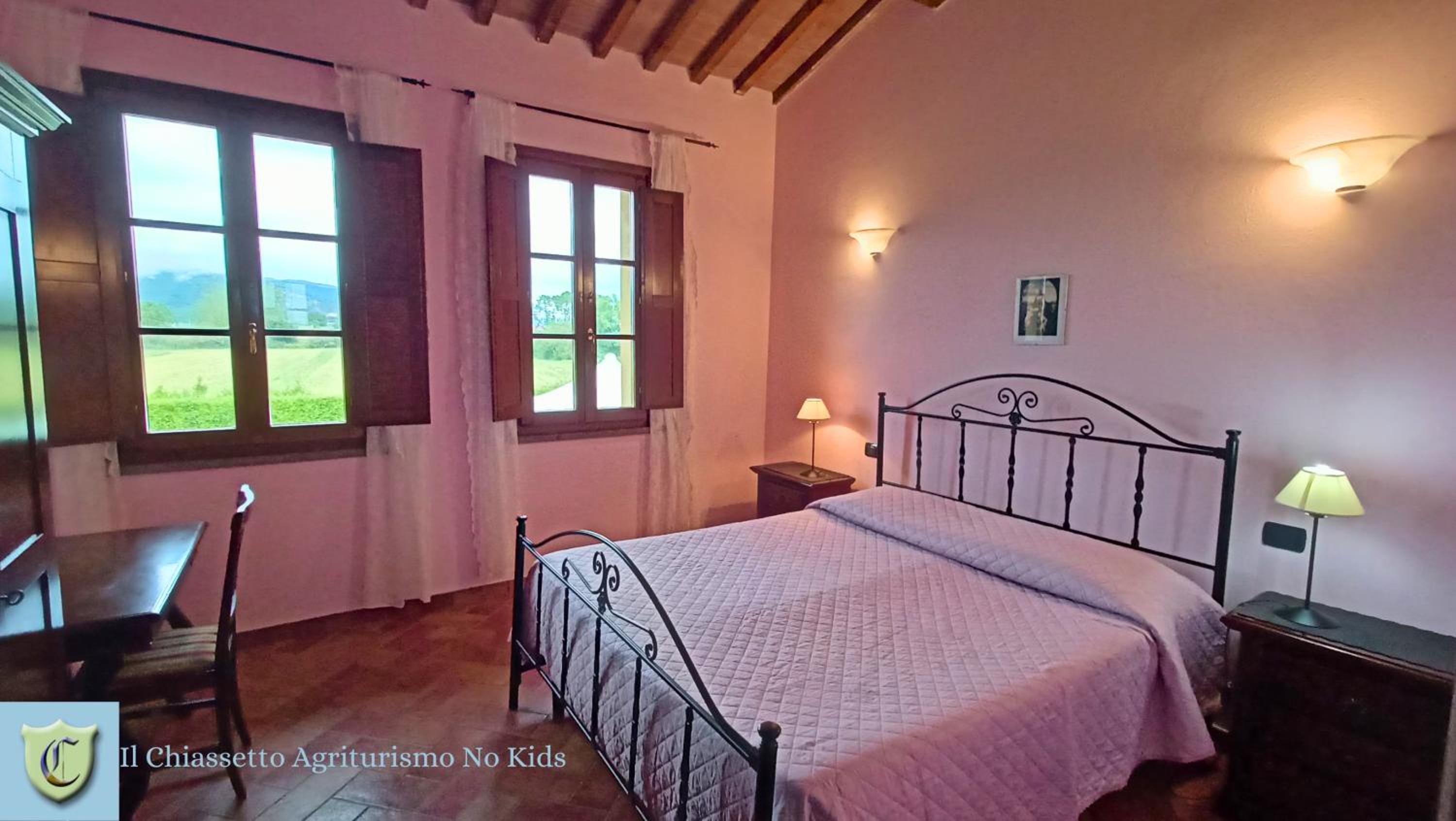 One-Bedroom Apartment With Sofa Bed photo 1