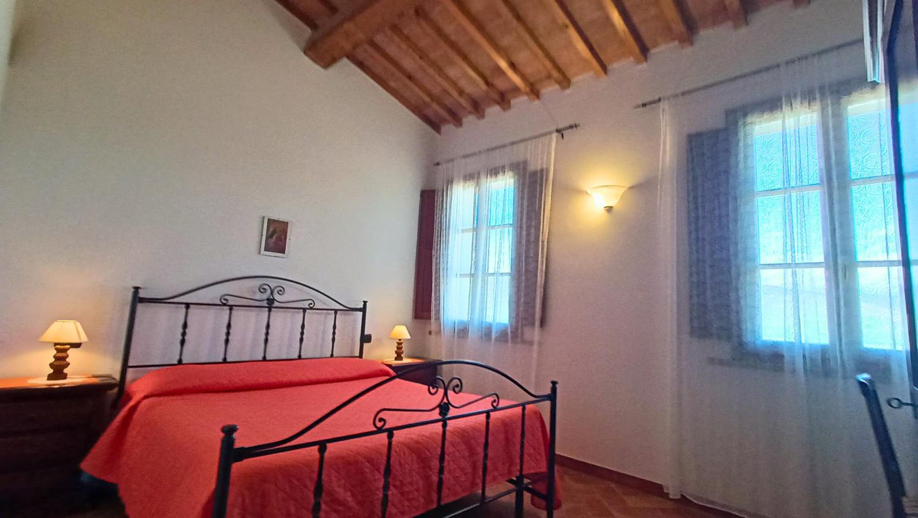 One-Bedroom Apartment (4 Adults) photo 2