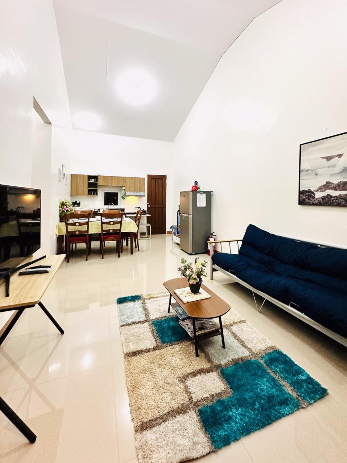 Three-Bedroom House photo 2