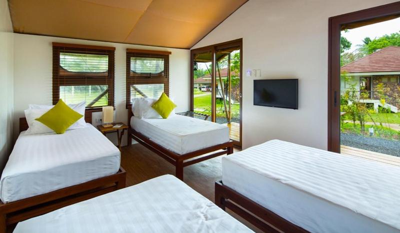 Quadruple Cabin - Photo 1