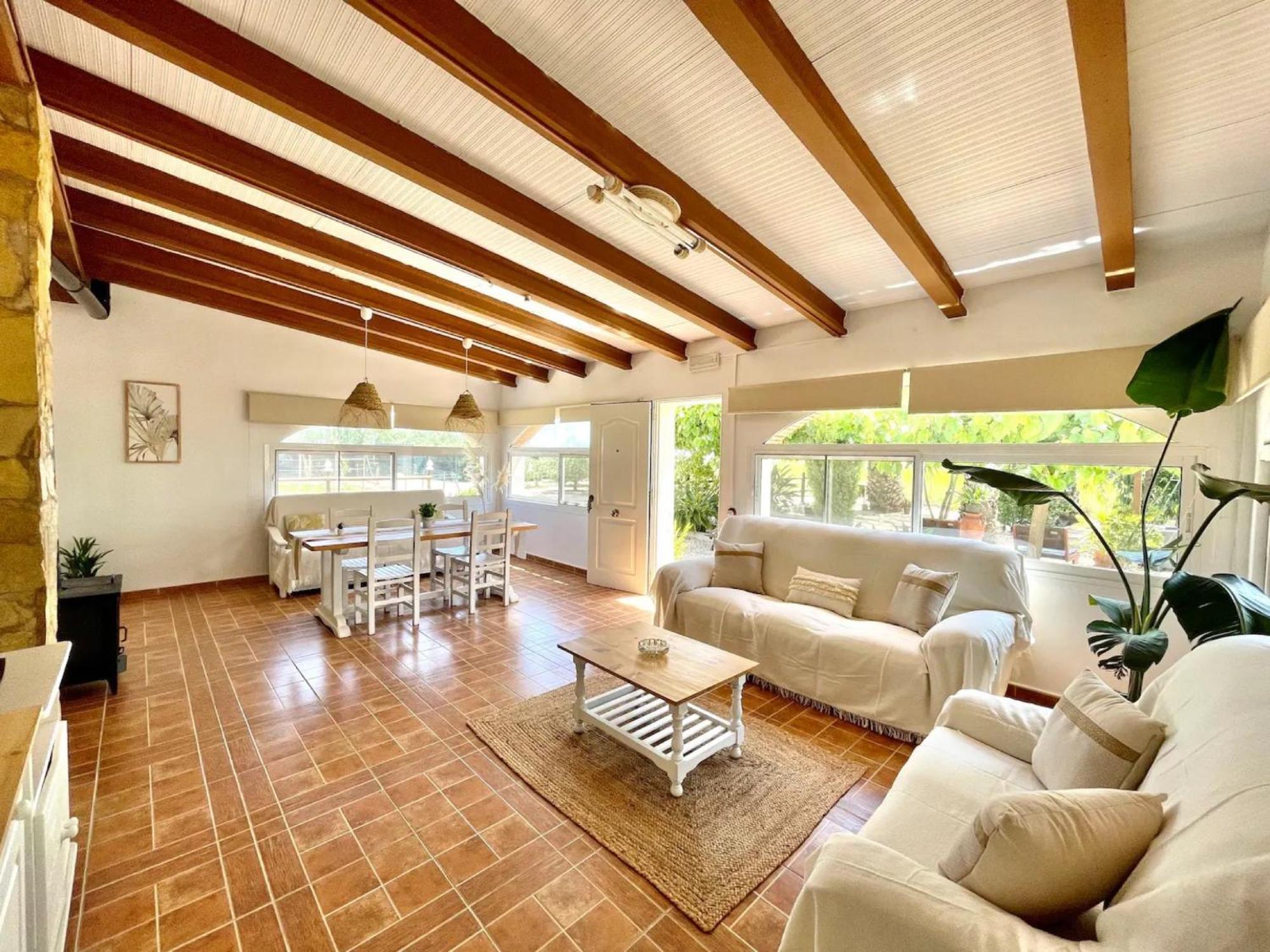 Villa con vistas al jardín
