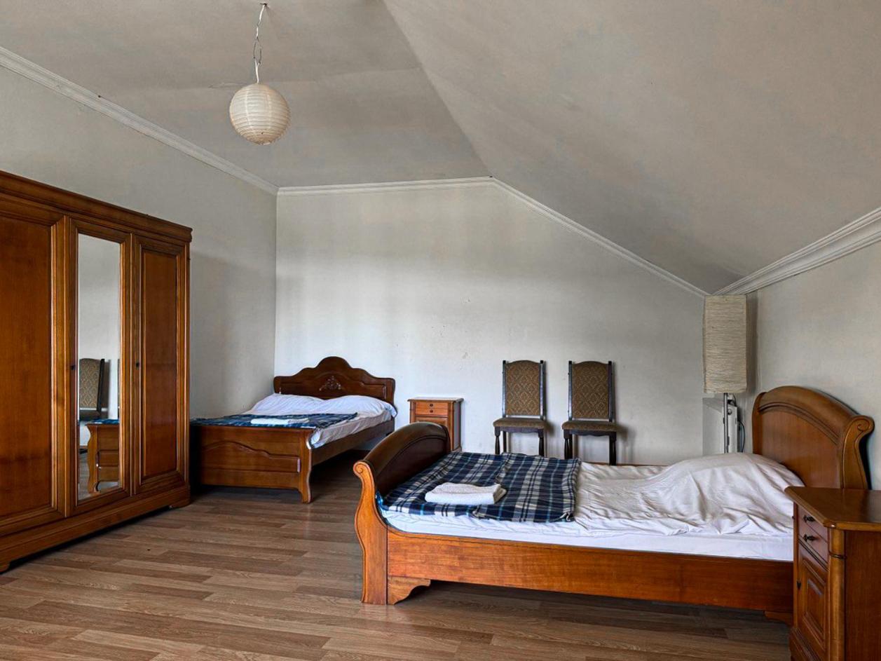 Quadruple Room With Shared Bathroom photo 1