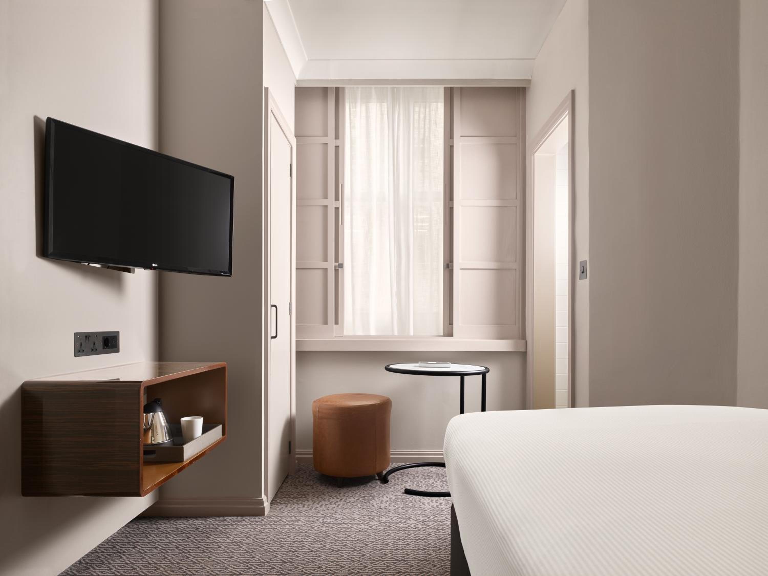 Classic Single Room