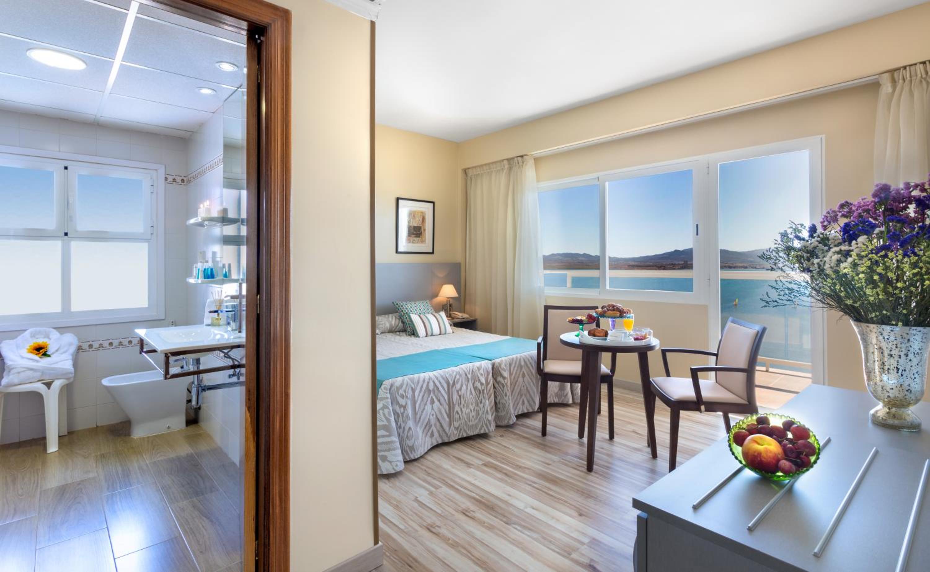 Superior Twin Room - Photo 2