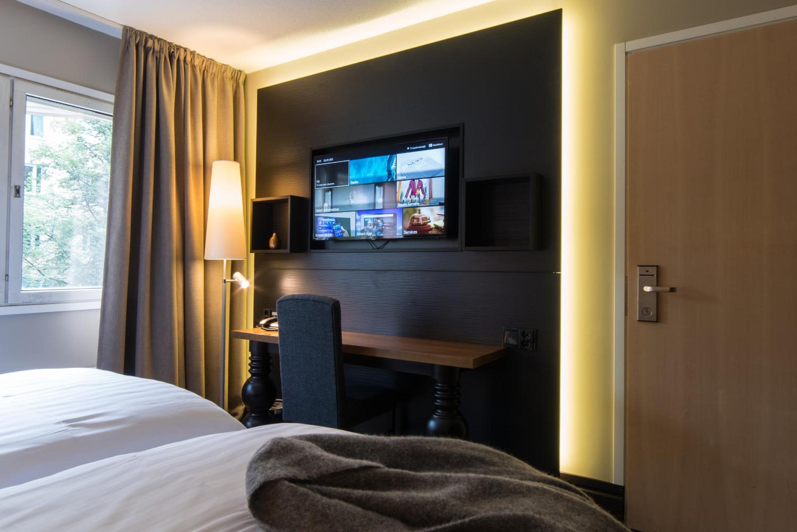 Northern Comfort Twin Room - Photo 2