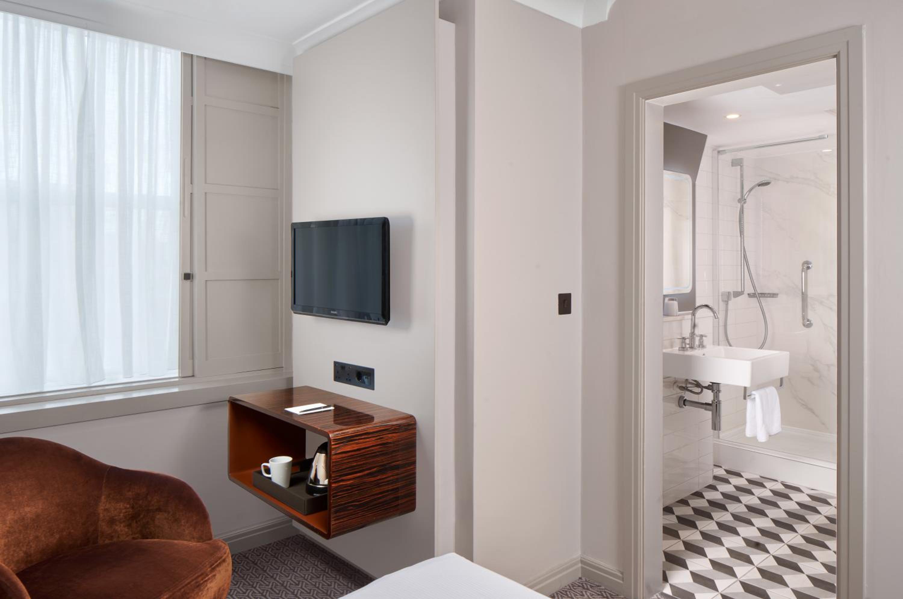 Superior Single Room