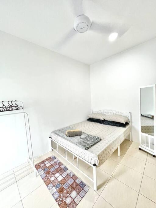 One-Bedroom House photo 2