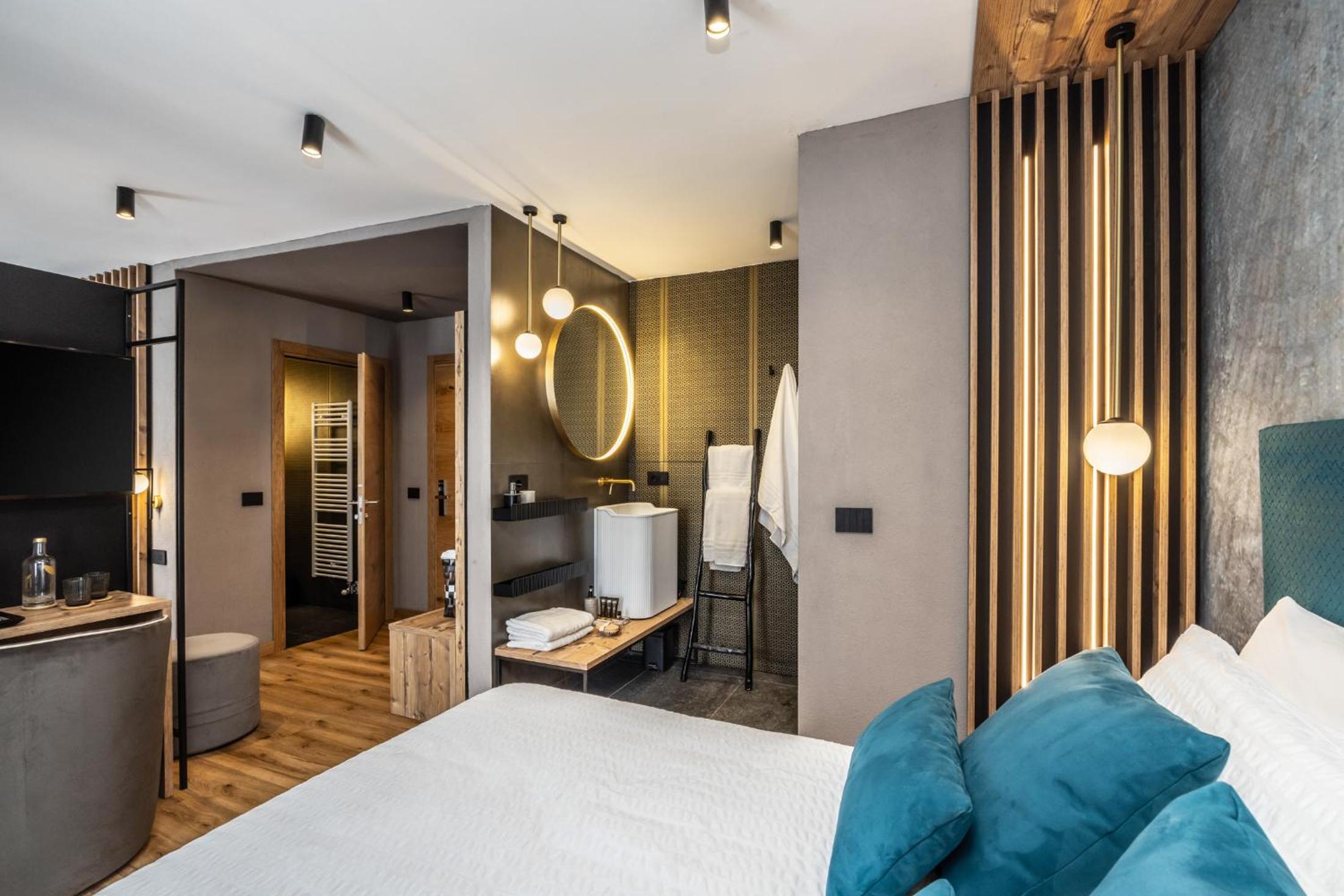 Luxury Quadruple Room