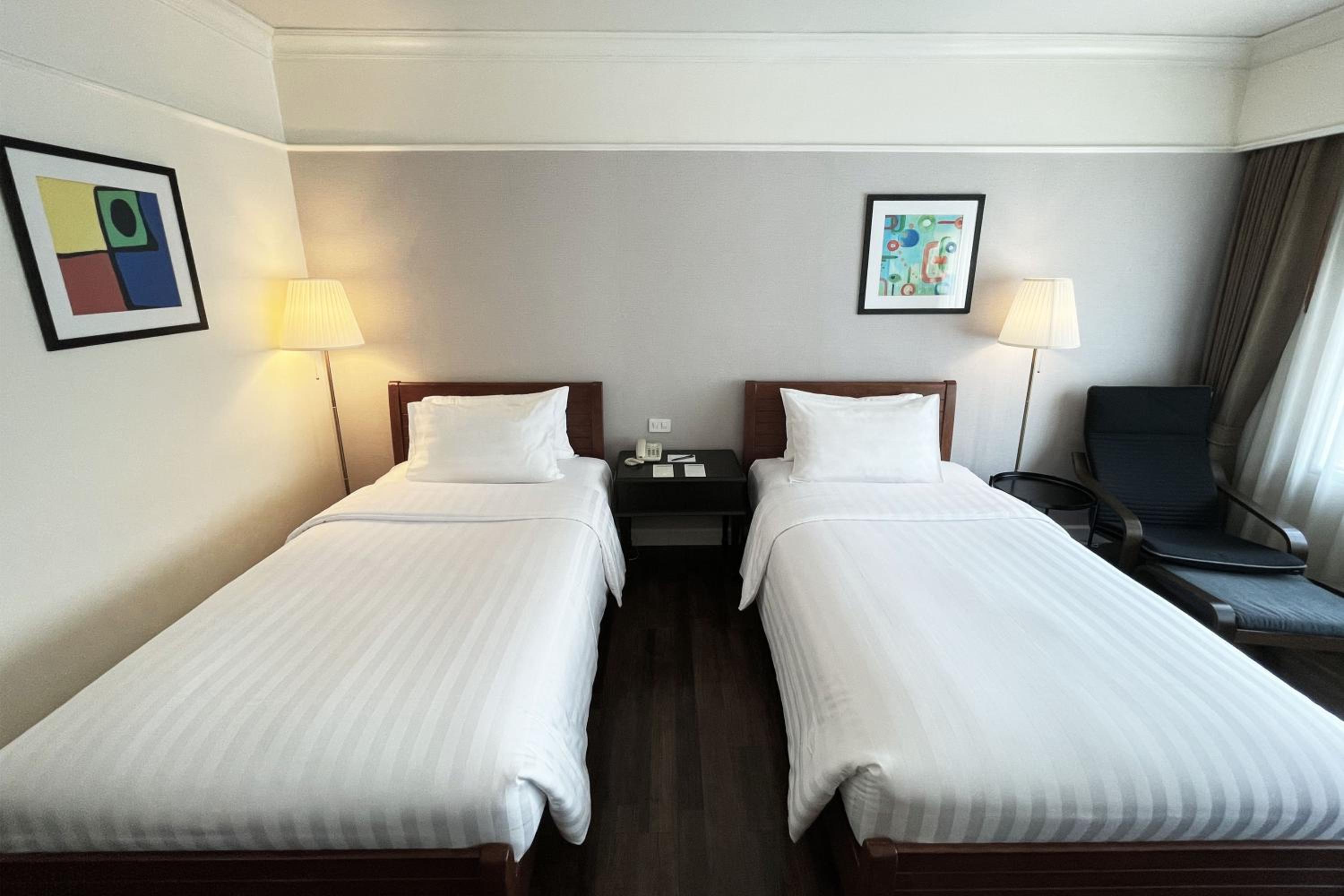Deluxe Twin Room photo 3