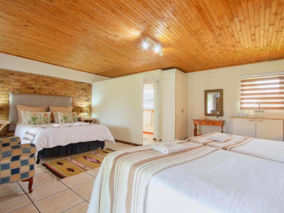 Family Room - Photo 1