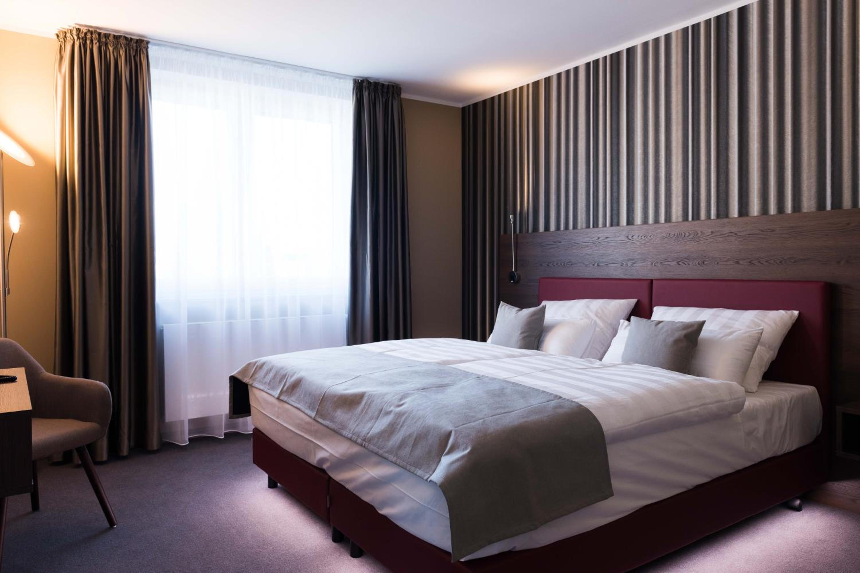 Deluxe Double Room - Photo 1