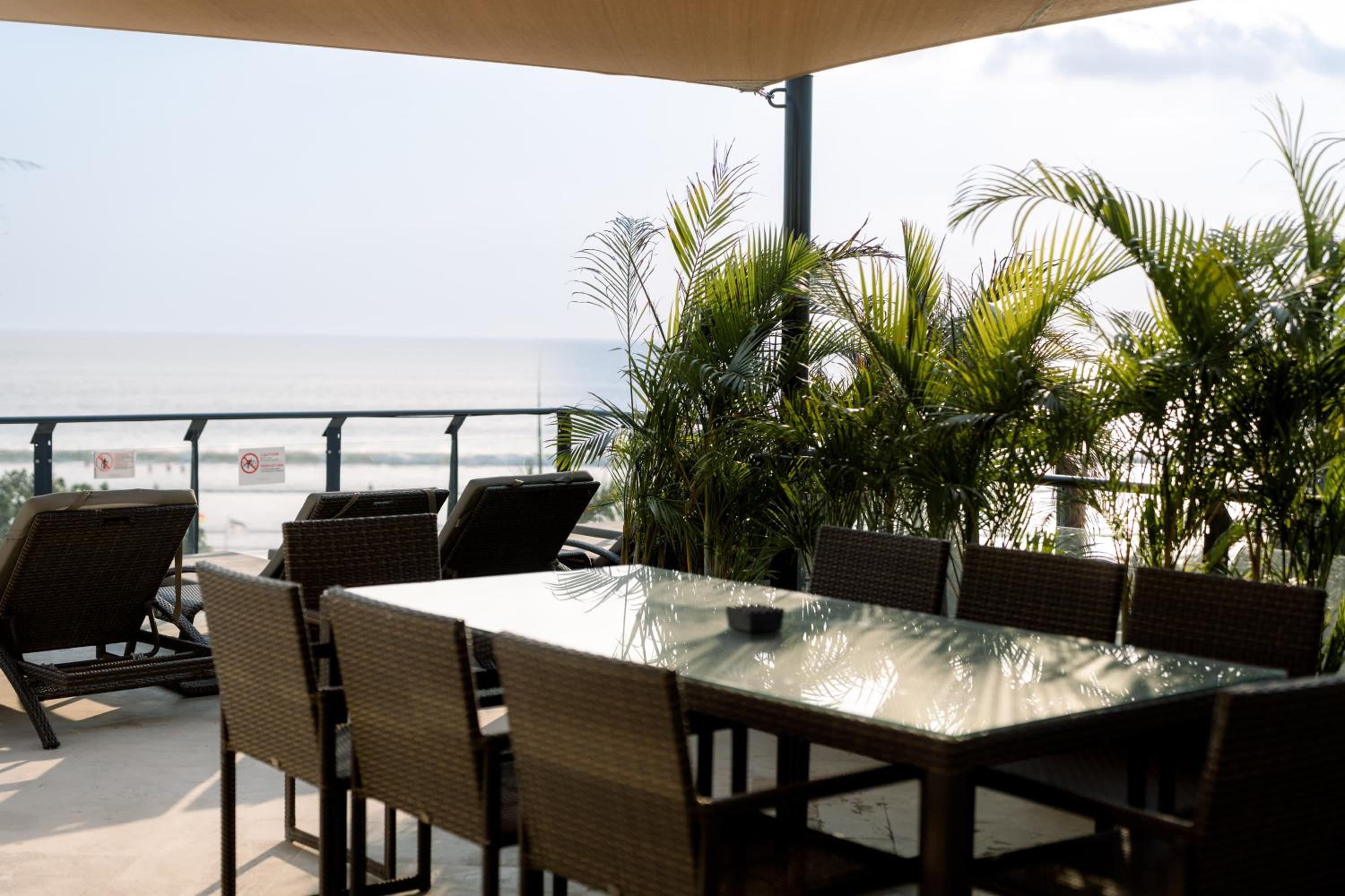 Three Bedroom Penthouse Ocean View with Well Equipped - Kitchenette photo 2