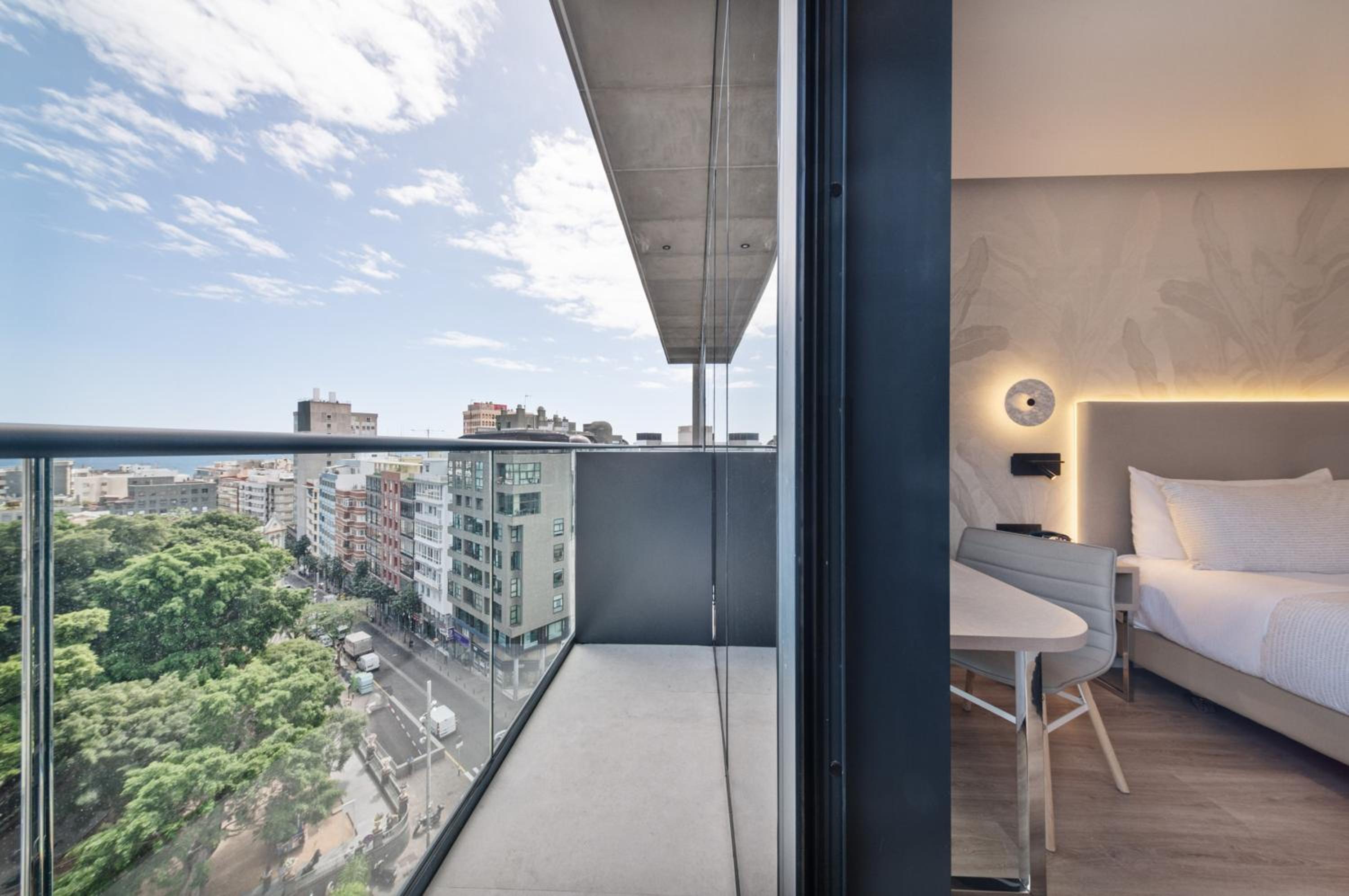 Innside Room with Balcony