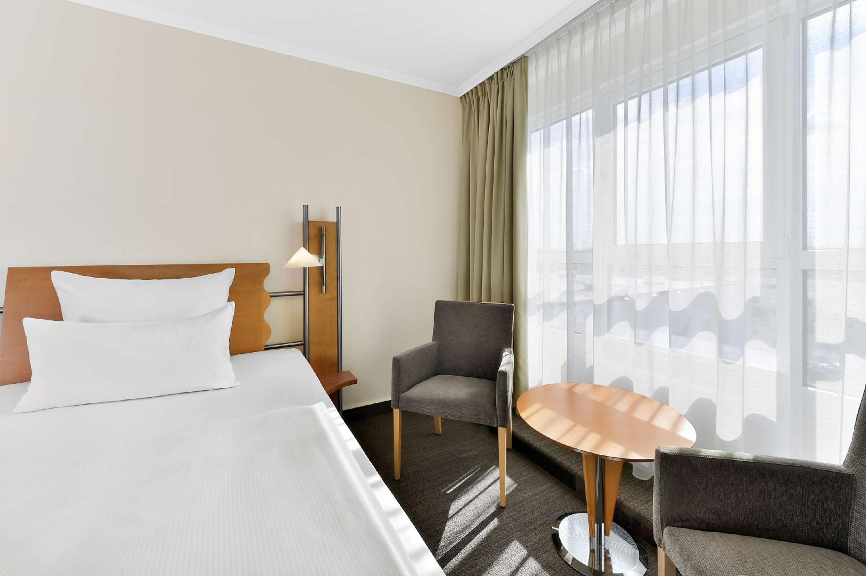  Standard Double or Twin Room - Photo 7
