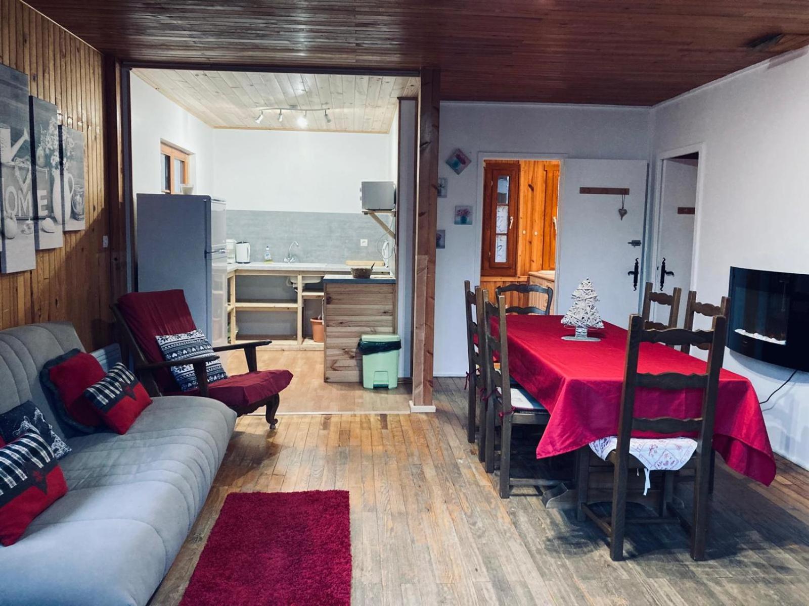 Three-Bedroom Chalet - Photo 17