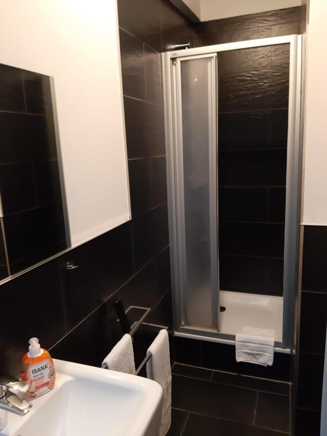 Deluxe Double or Twin Room photo 2