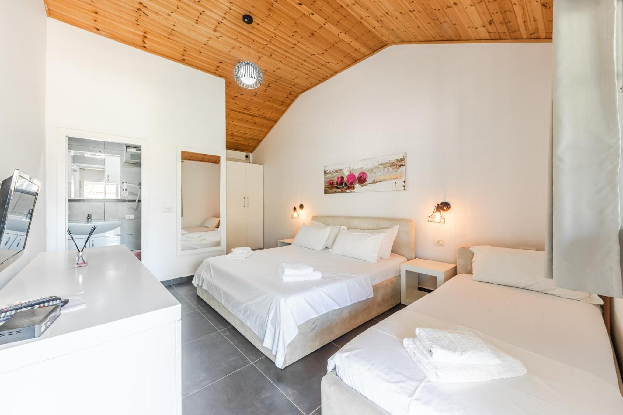 Triple Room With Garden View