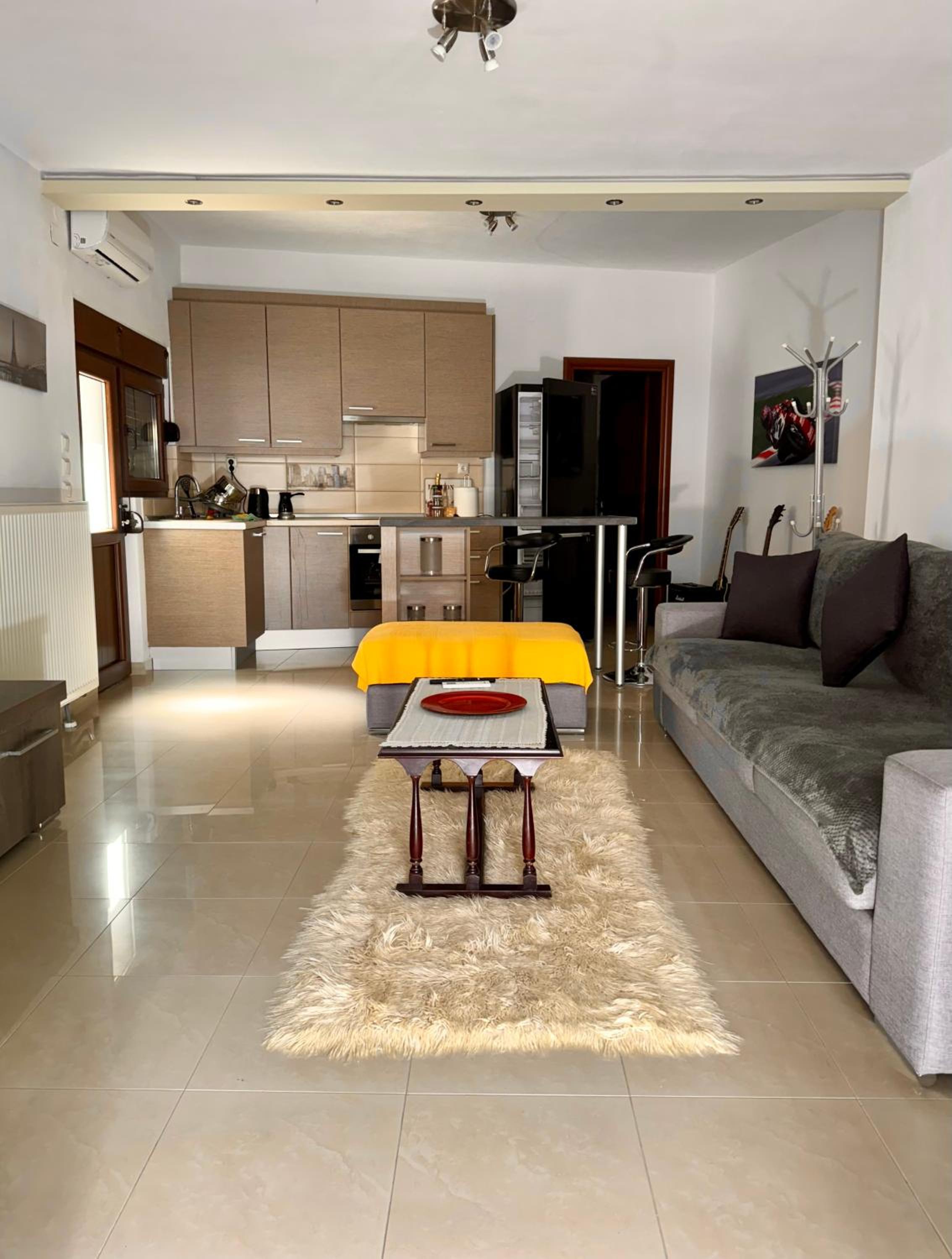 One-Bedroom House photo 3