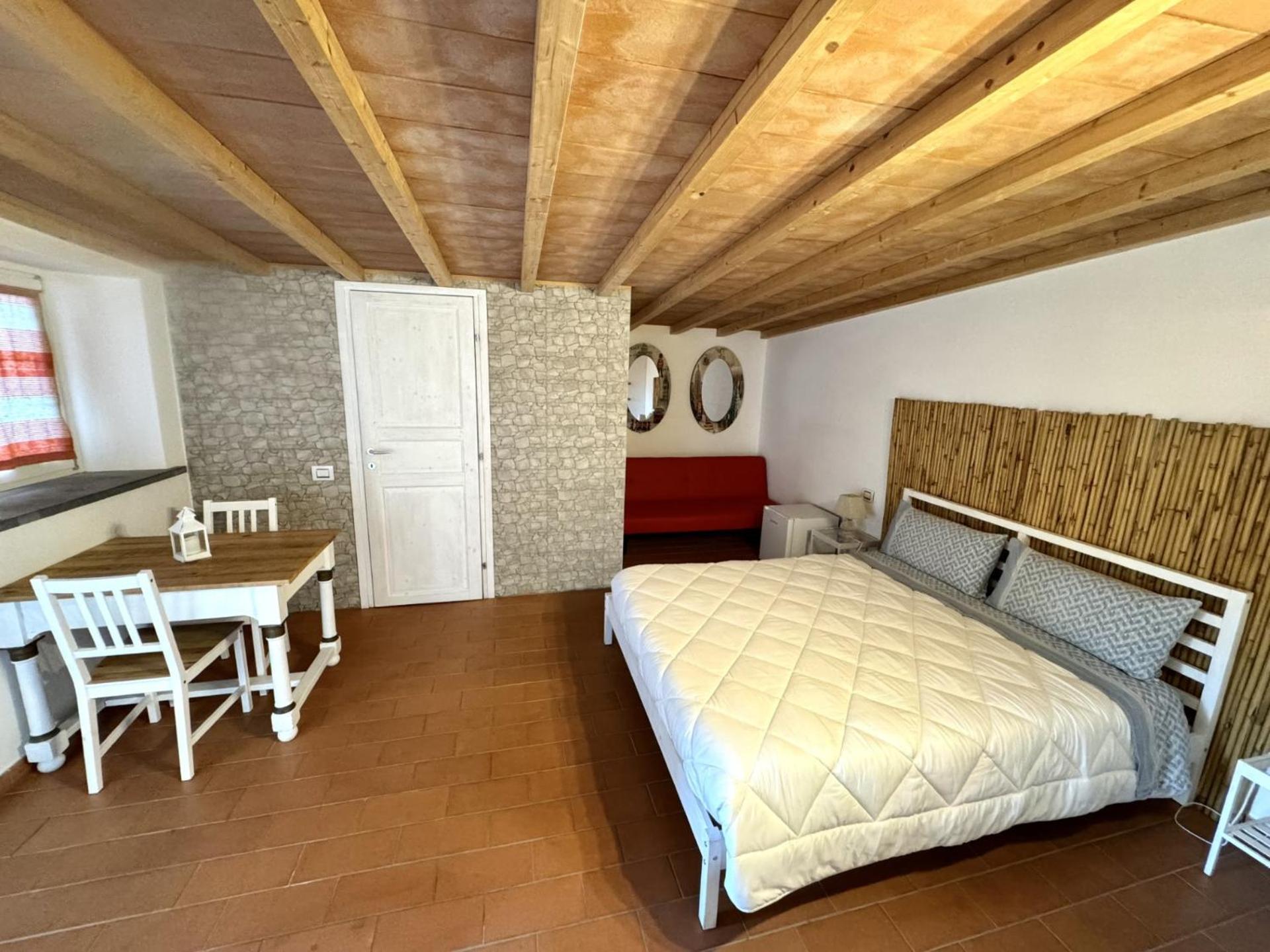 Deluxe Double Room With Castle View photo 2