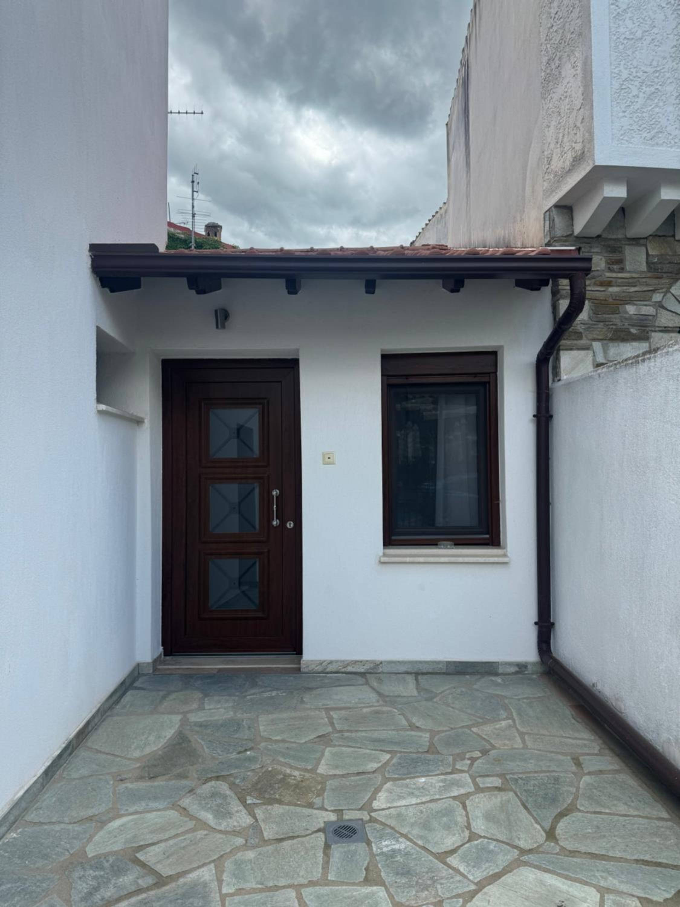 One-Bedroom House photo 2