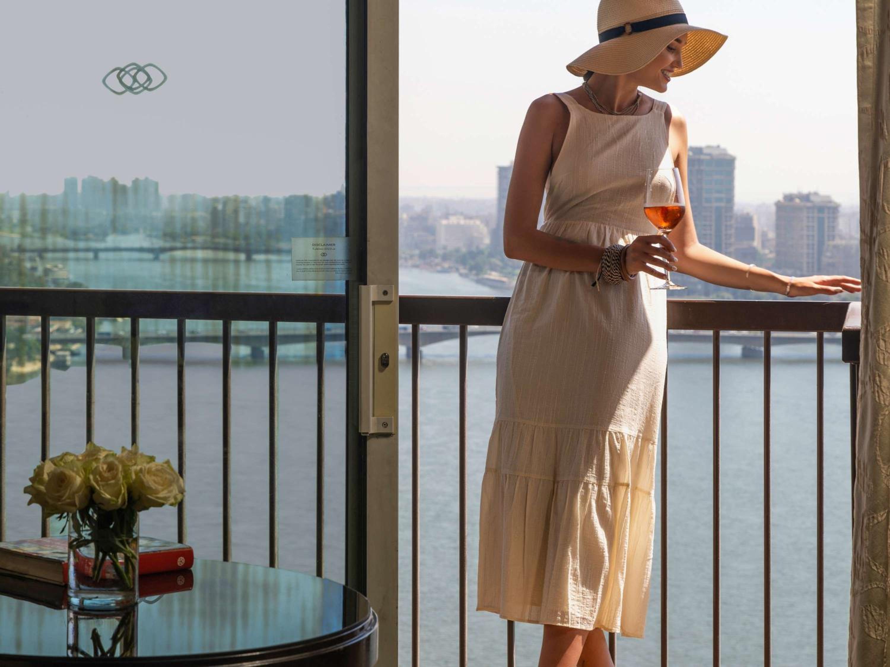 Luxury Twin Room with Nile View
