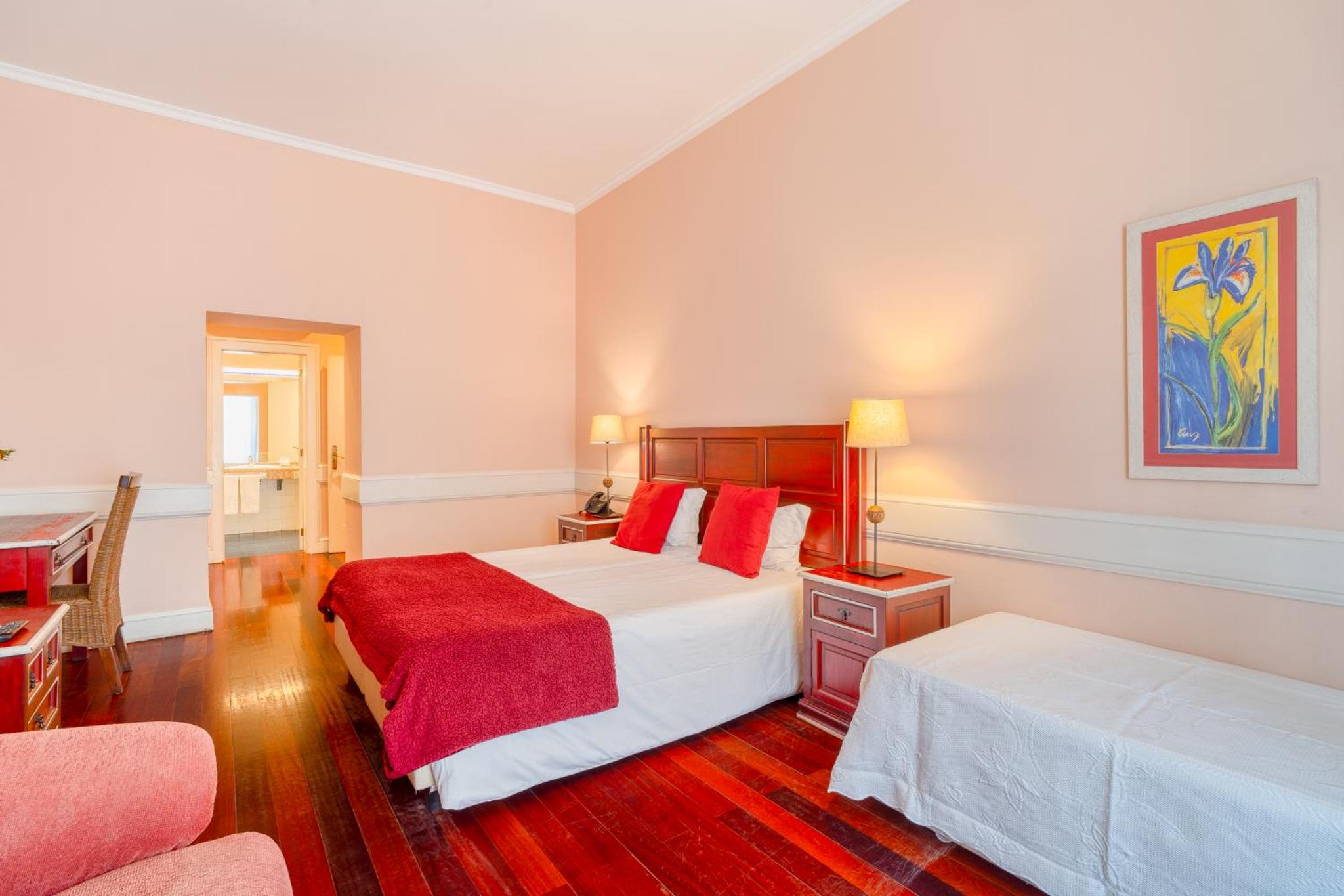 Double Room with Private Bathroom photo 2