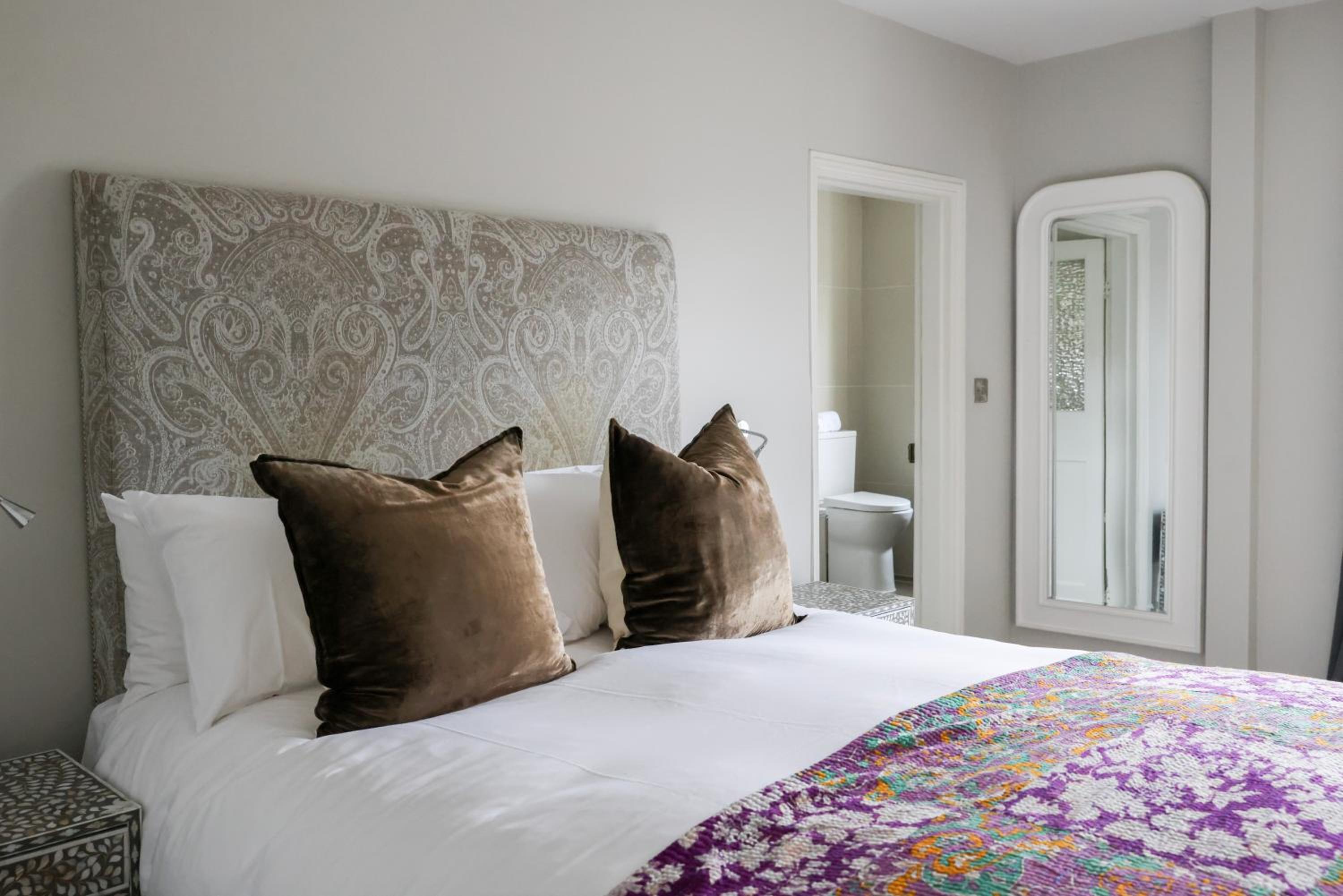 Double Room with Private Bathroom photo 2