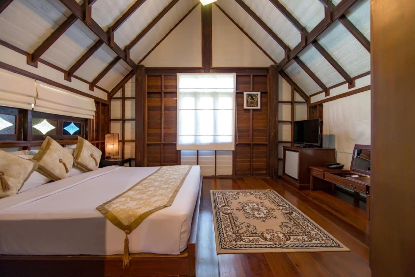 Thai House  - Photo 1