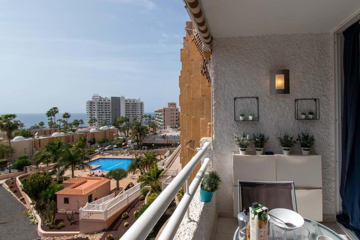 Apartment with Sea View photo 3