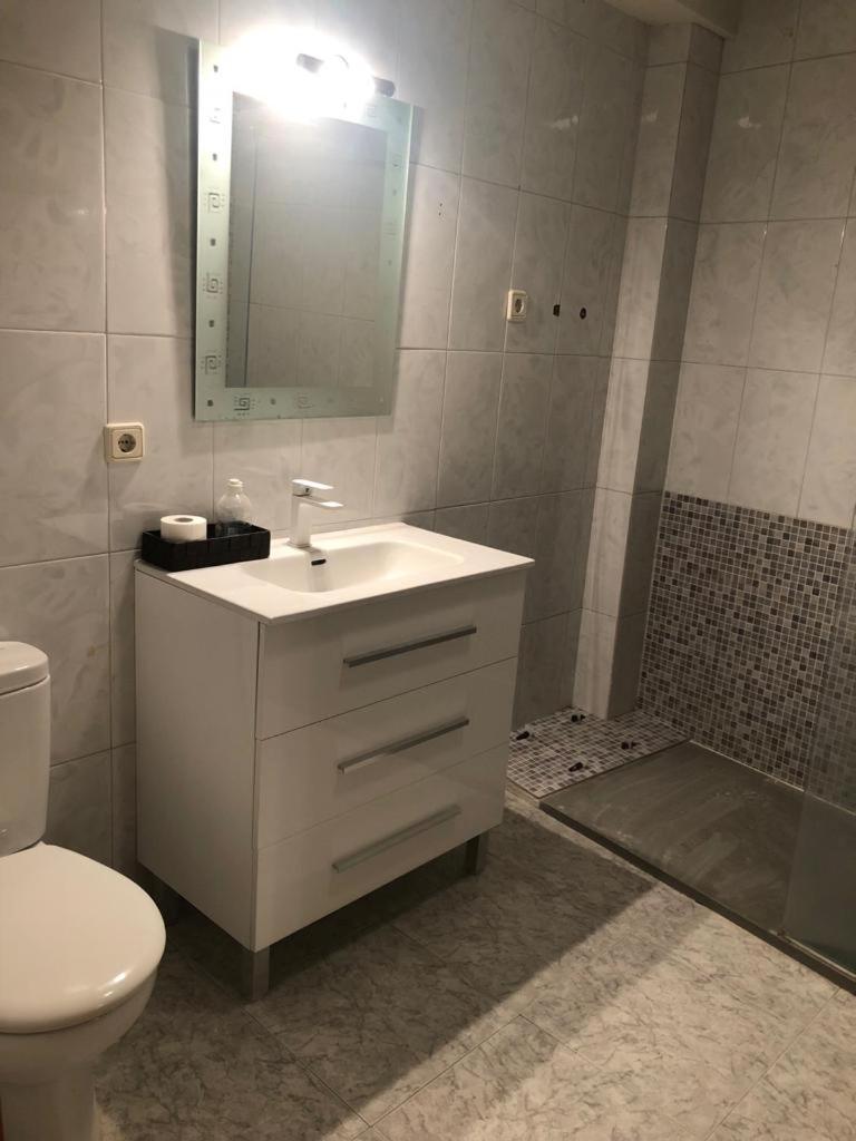Three-Bedroom Apartment - Photo 10