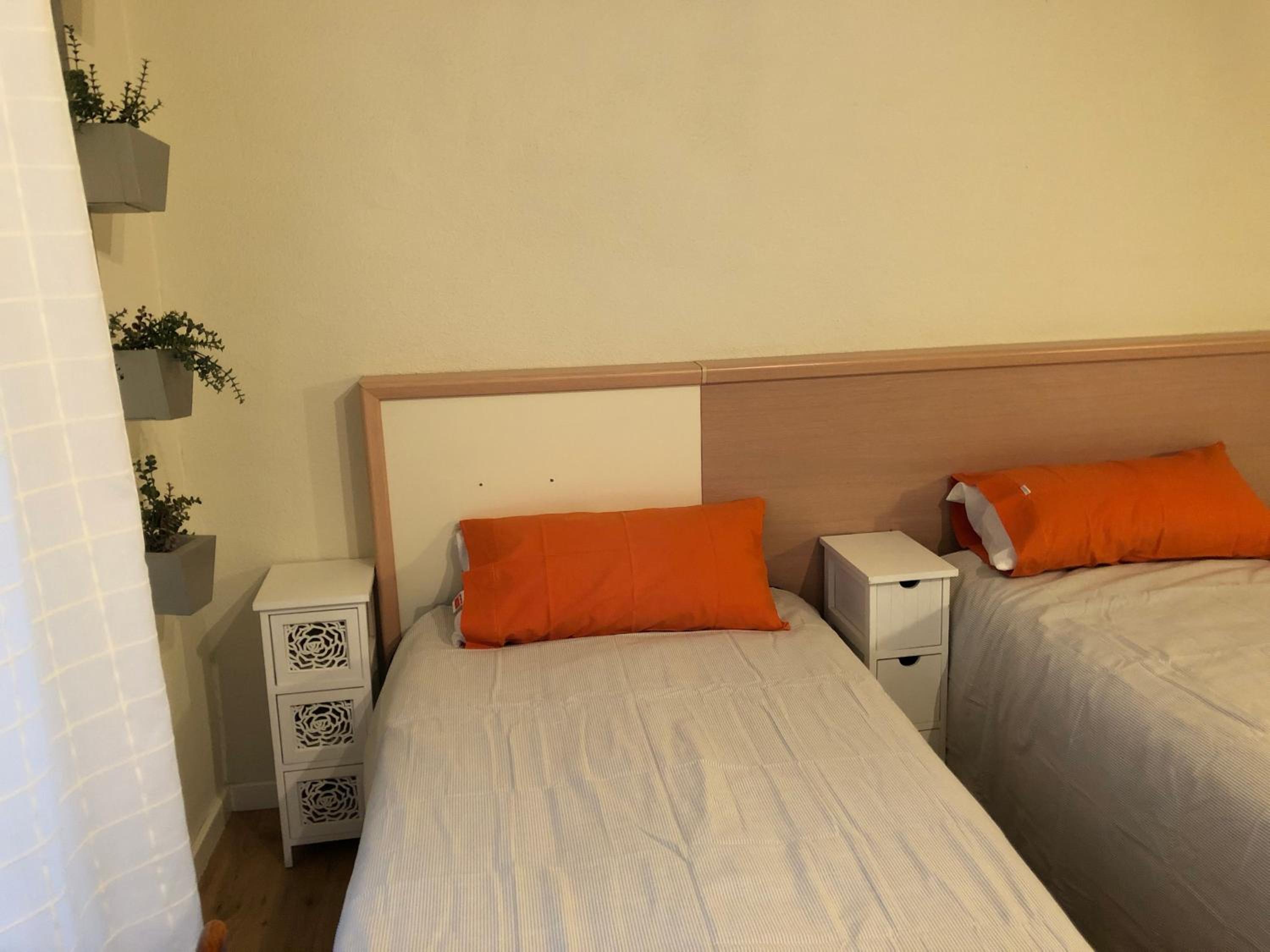Three-Bedroom Apartment - Photo 6