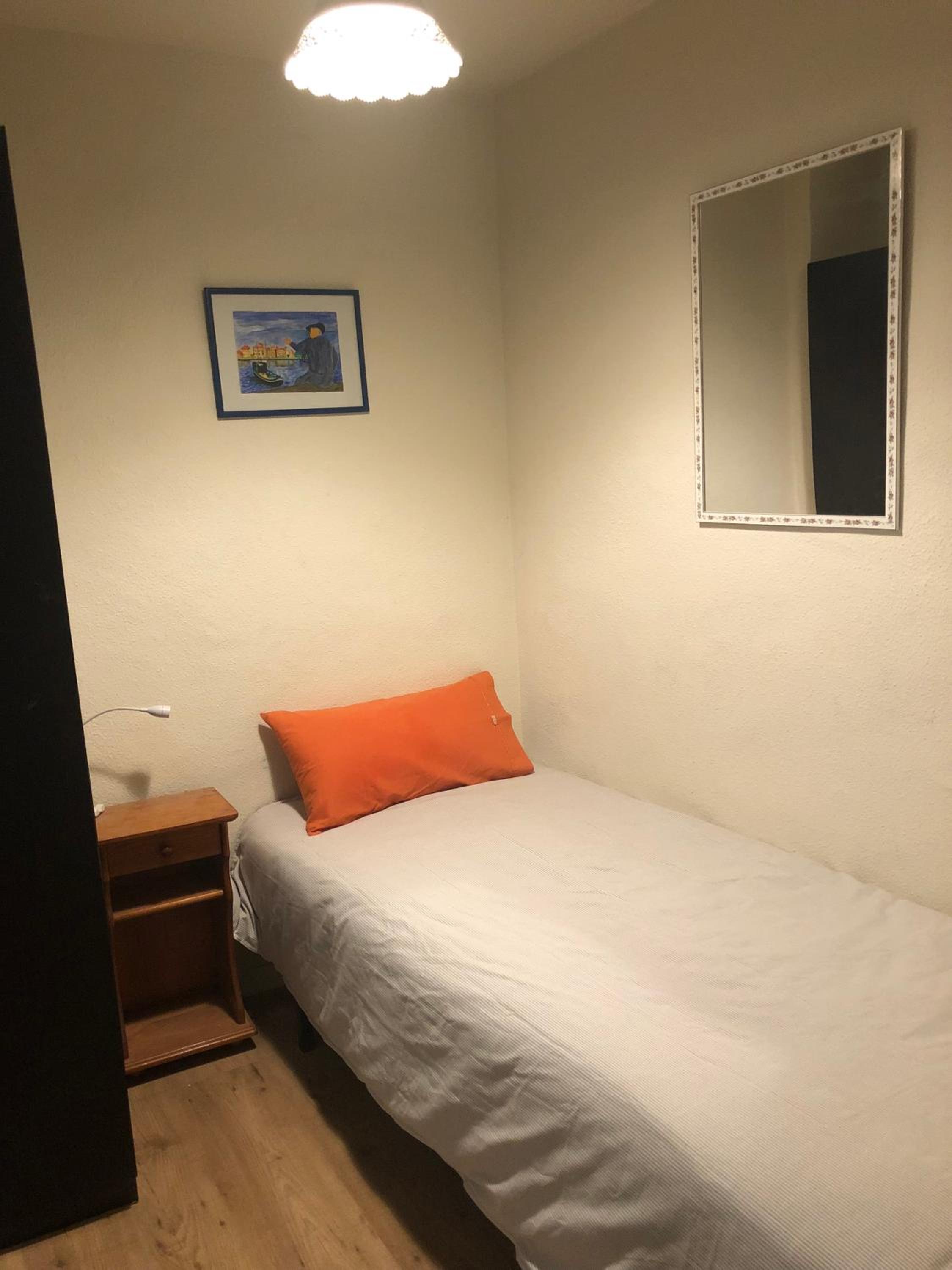 Three-Bedroom Apartment - Photo 7